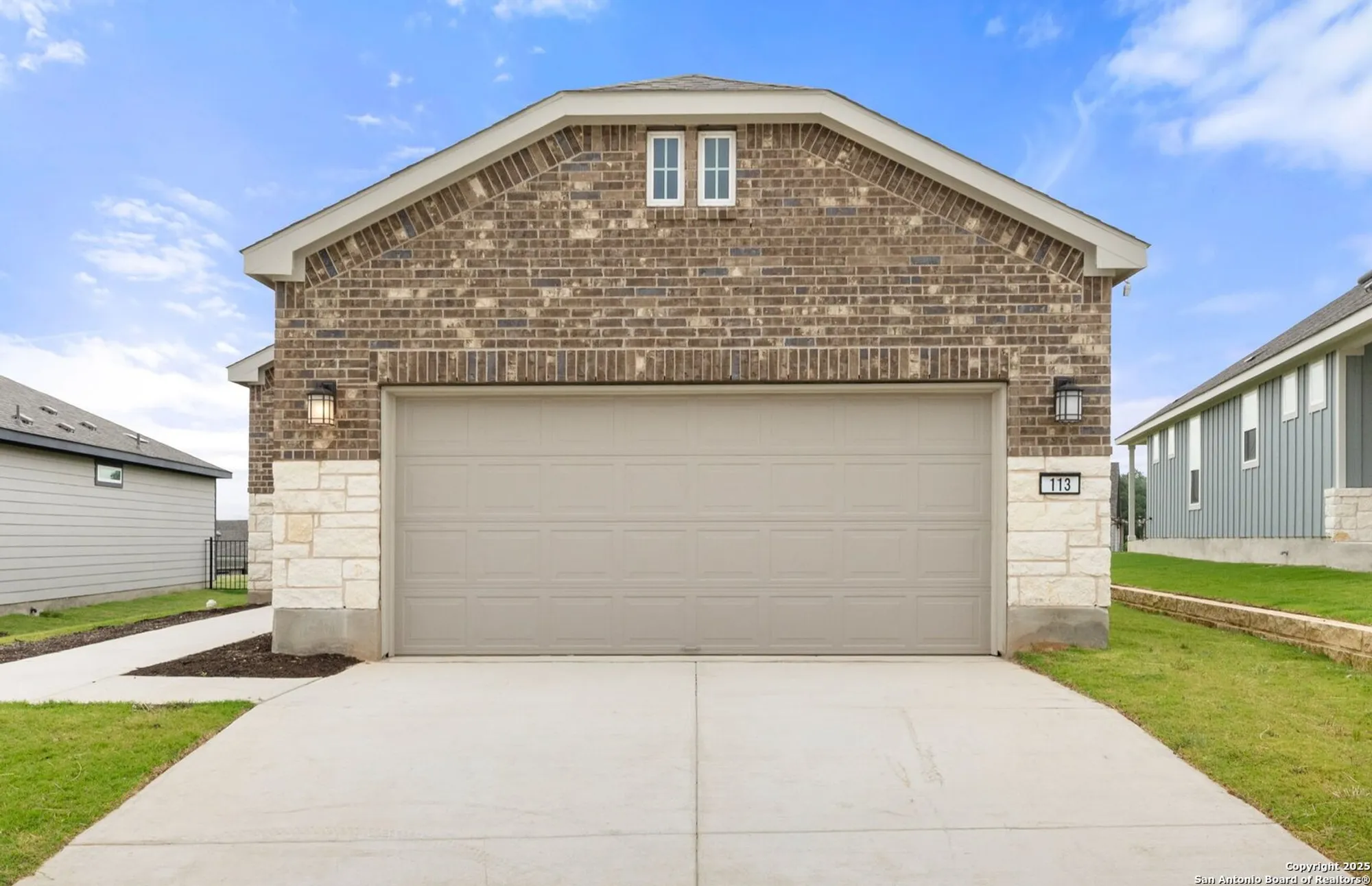 Property Slideshow image 1 of 27 | 2083 green ash ave, New Braunfels, TX, 78132