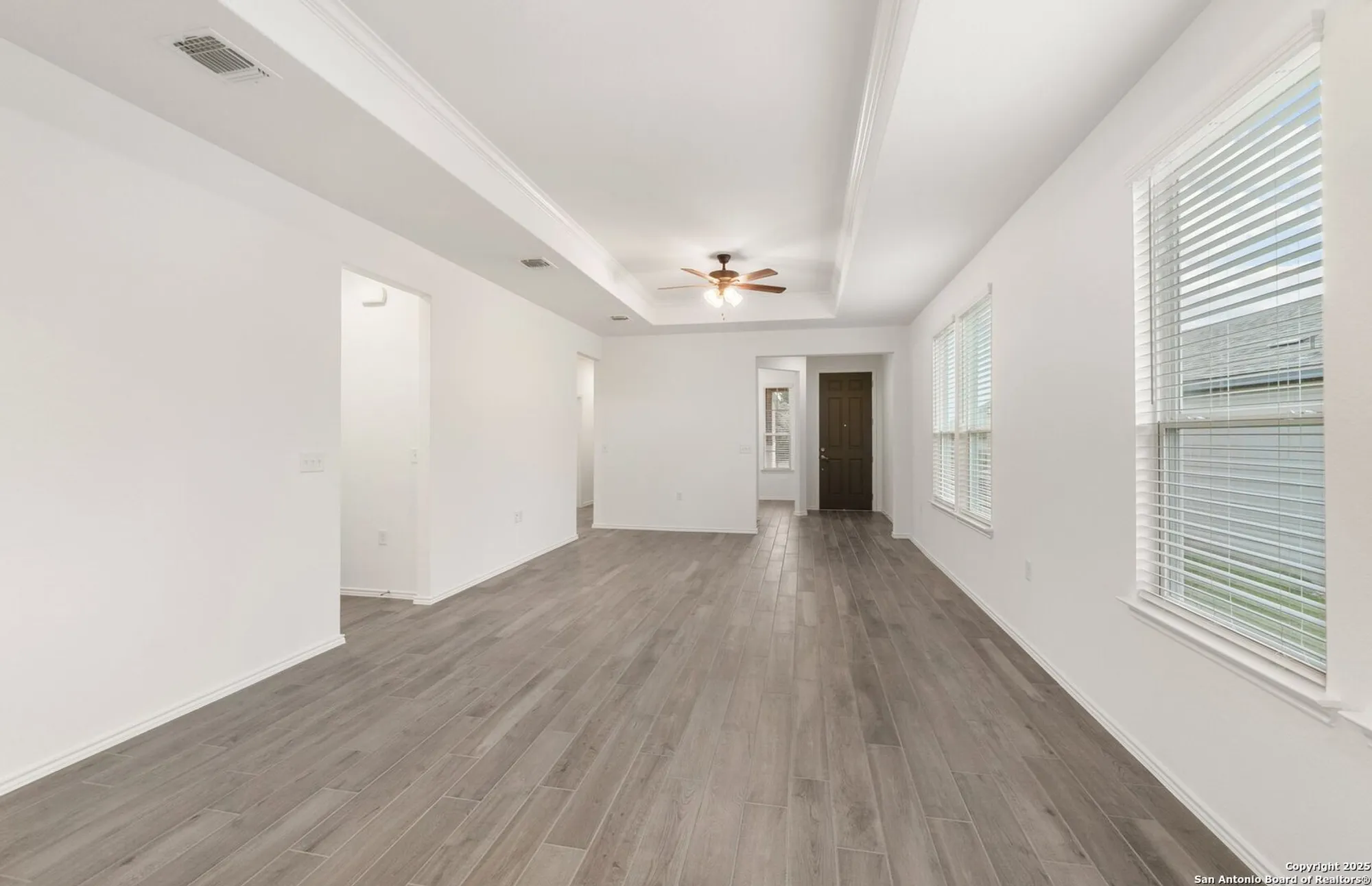 Property Slideshow image 13 of 25 | 2227 pinyon dr, New Braunfels, TX, 78132