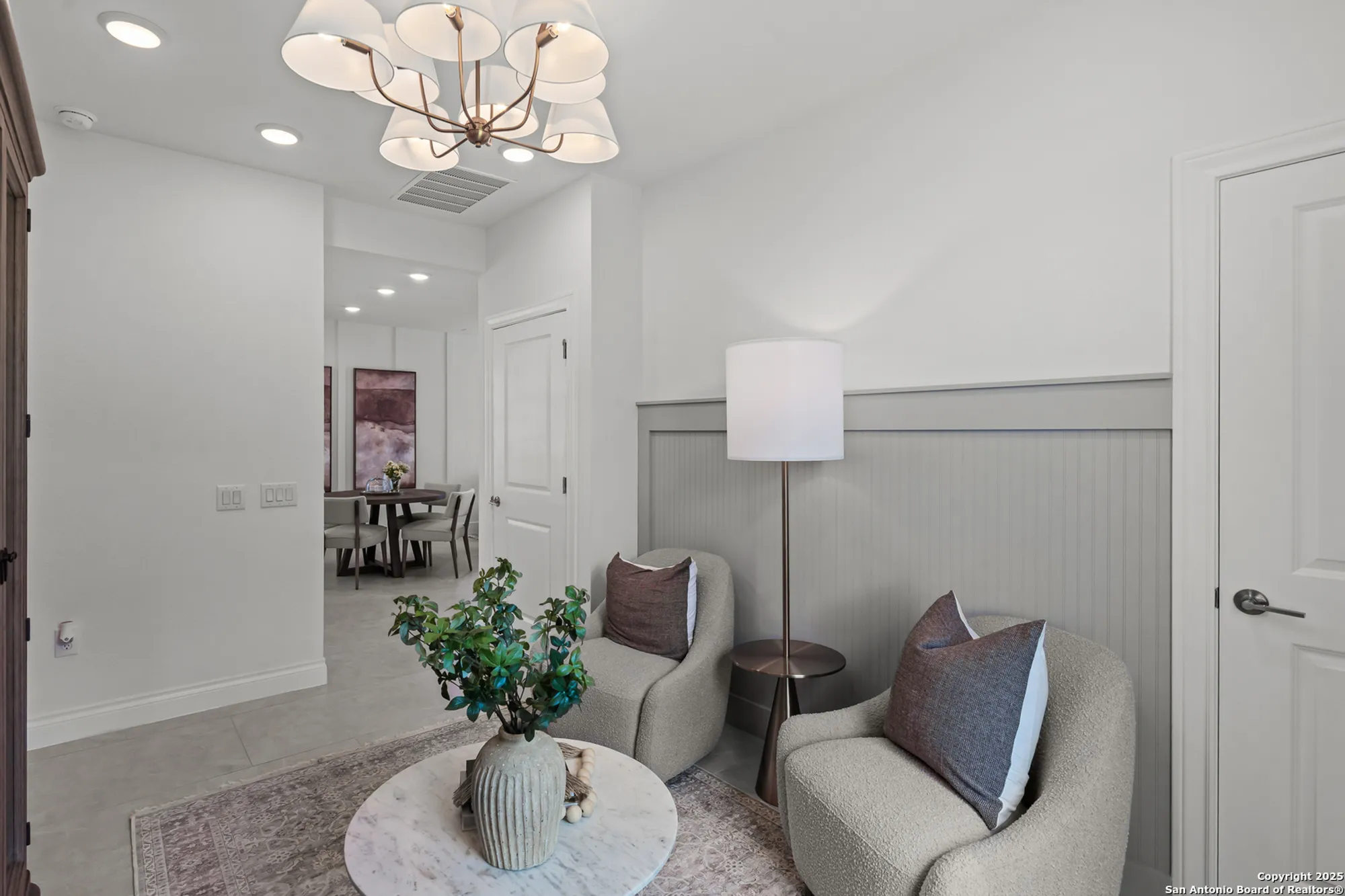 Property Slideshow image 9 of 25 | 2238 pinyon dr, New Braunfels, TX, 78132