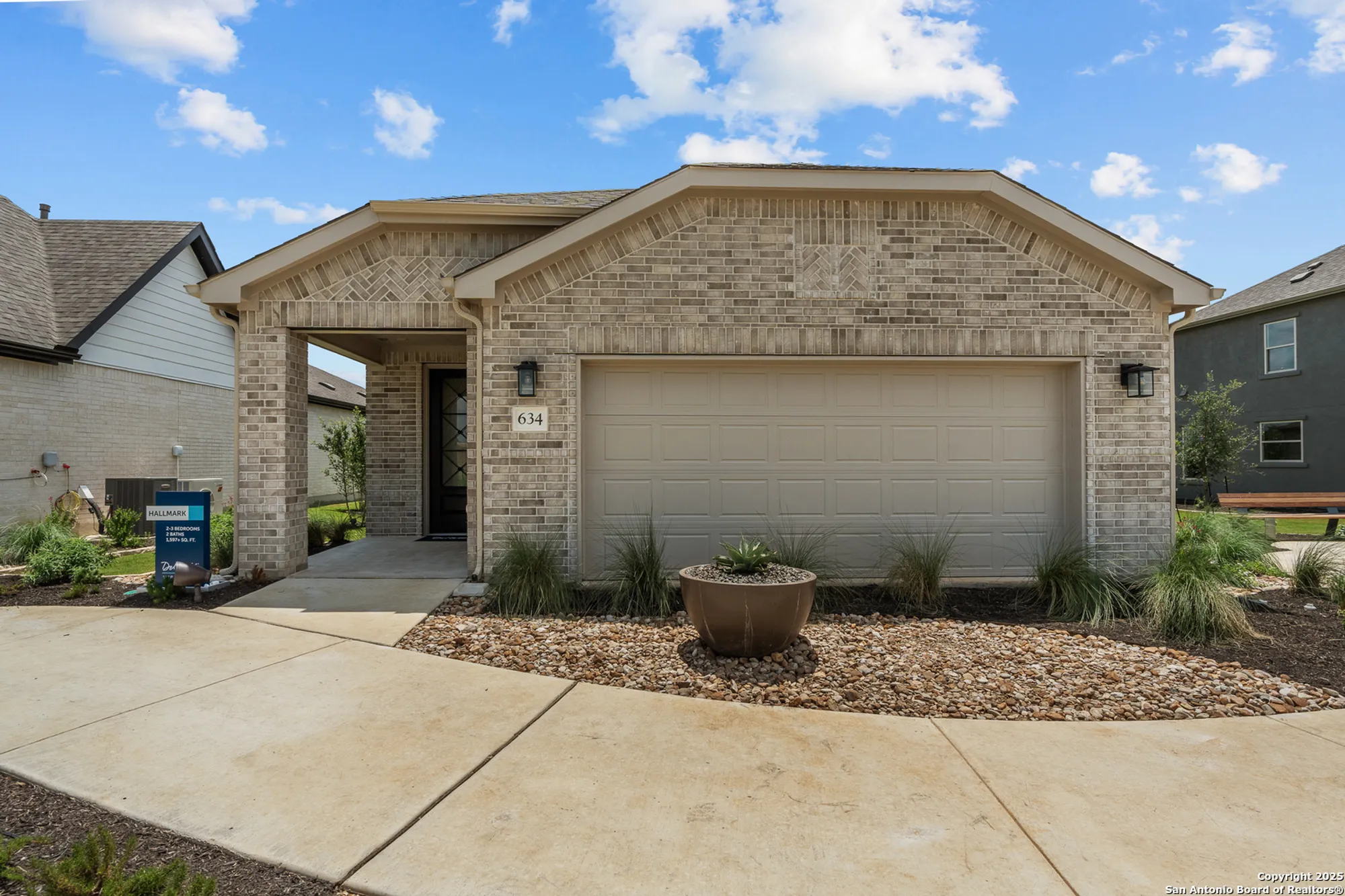 Property Slideshow image 1 of 30 | 2087 green ash ave, New Braunfels, TX, 78132