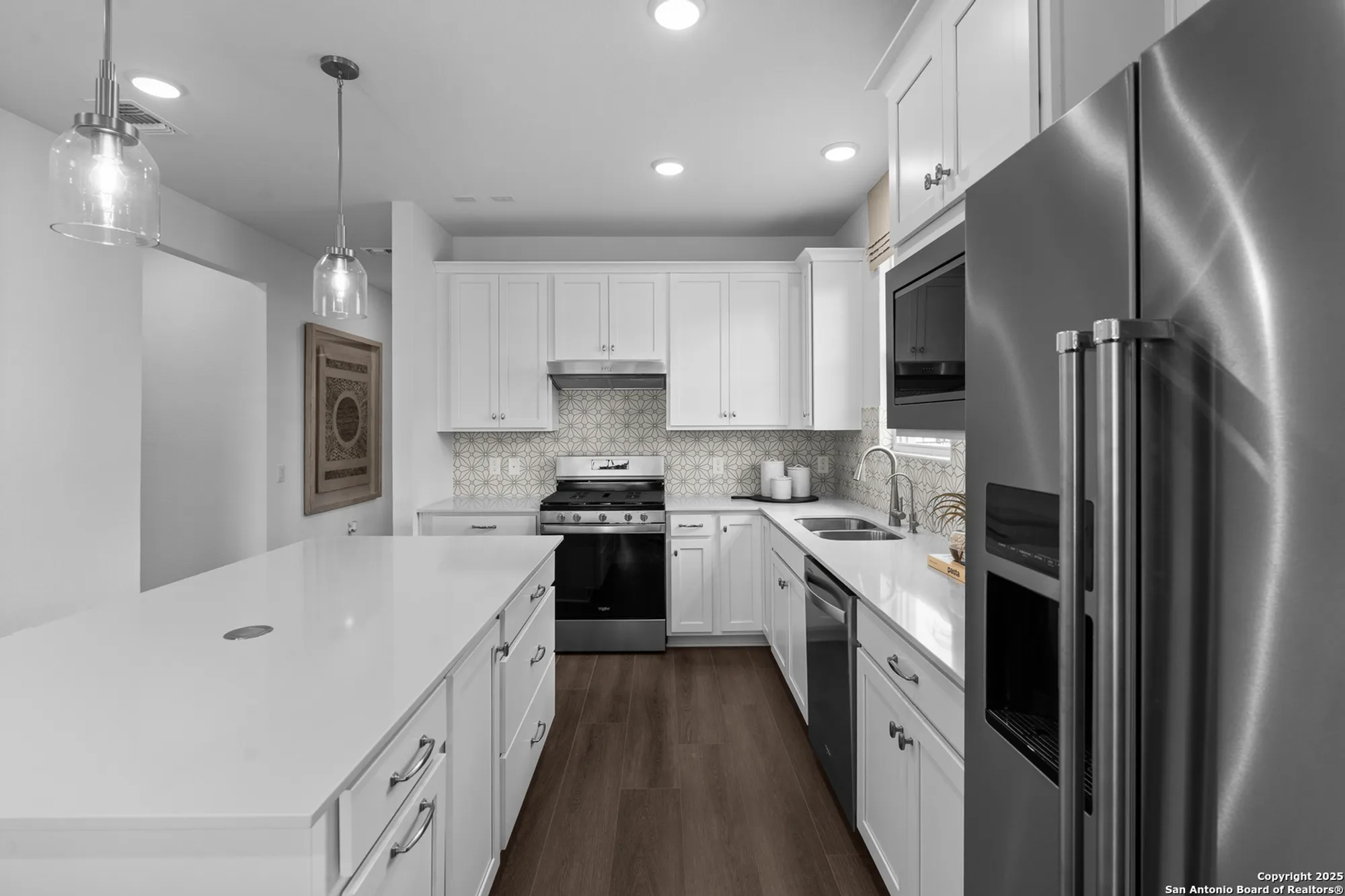 Property Slideshow image 7 of 24 | 2242 pinyon dr, New Braunfels, TX, 78132