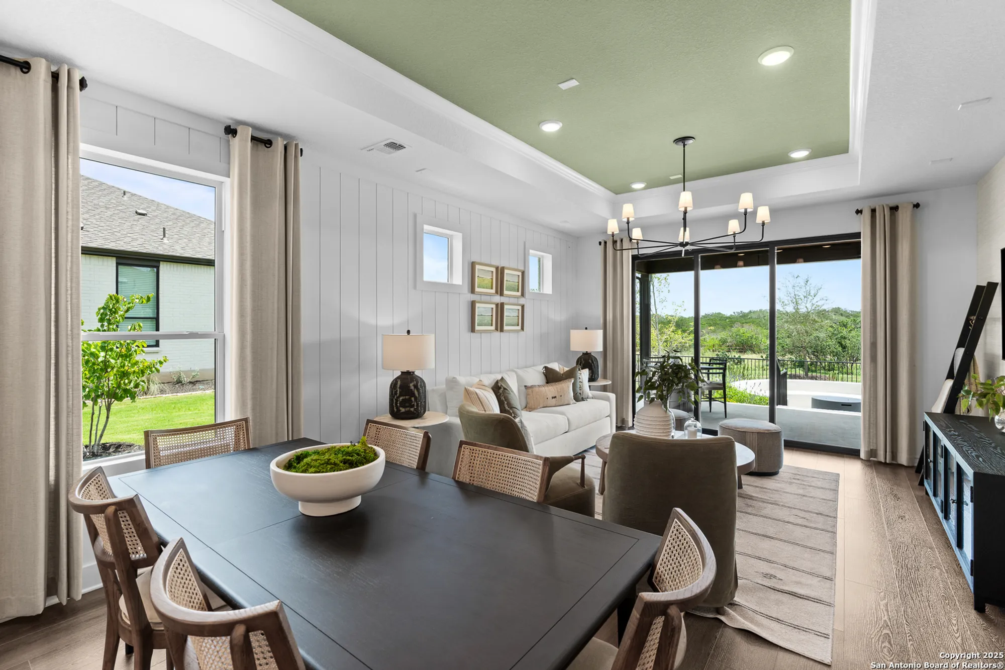 Property Slideshow image 11 of 24 | 2242 pinyon dr, New Braunfels, TX, 78132