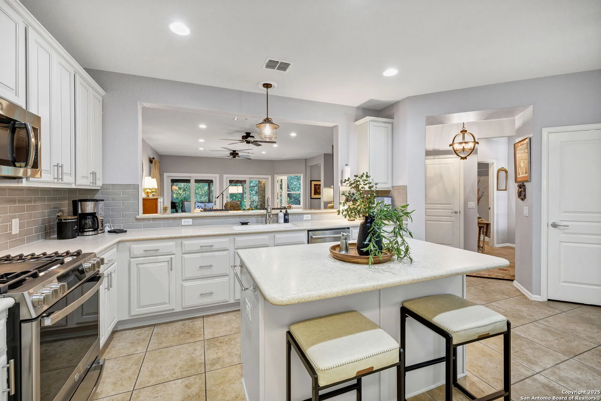 Property Slideshow image 21 of 60 | 12507 rapids pass, San Antonio, TX, 78253