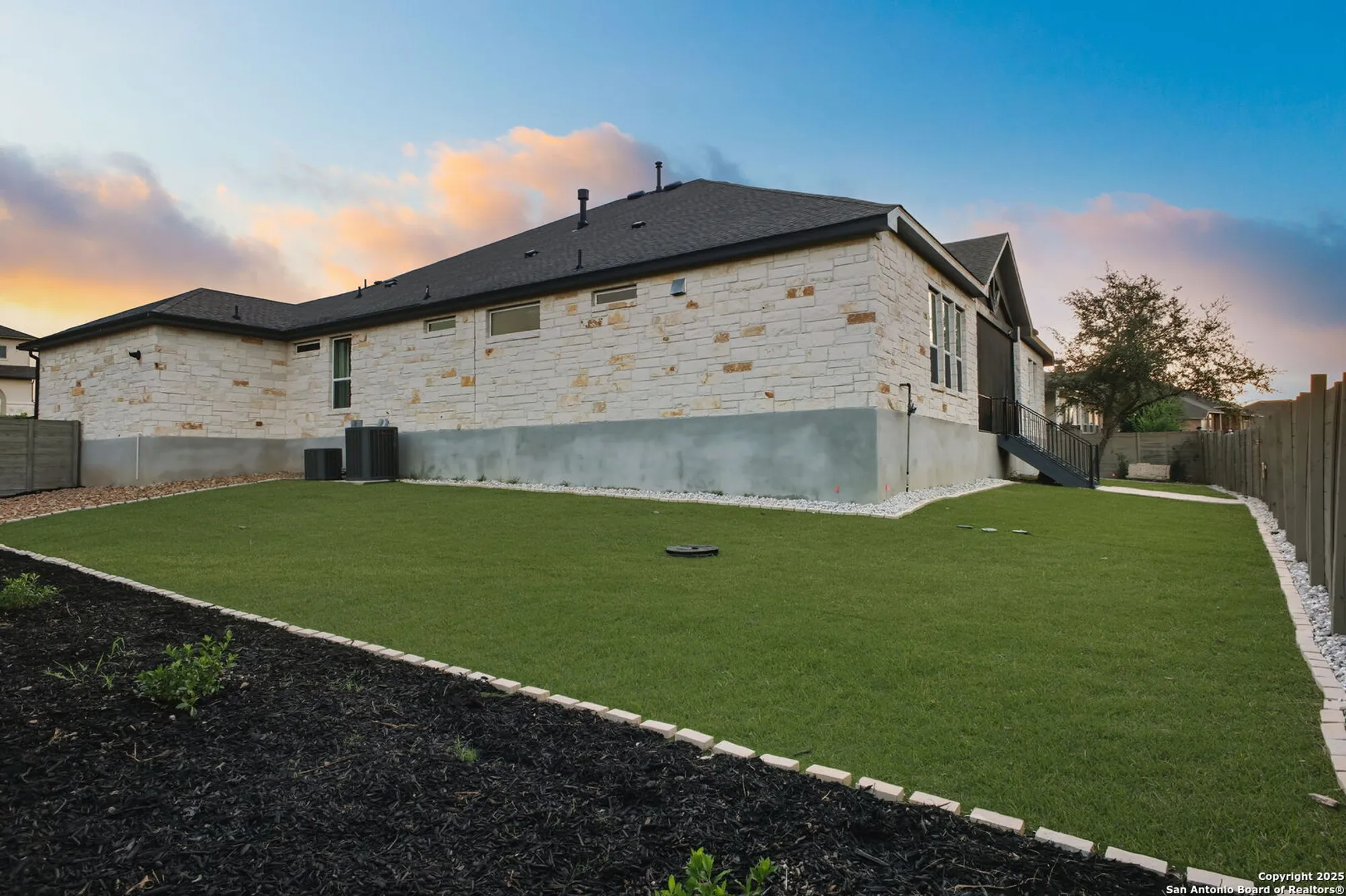 Property Slideshow image 22 of 44 | 641 vale ct, New Braunfels, TX, 78132