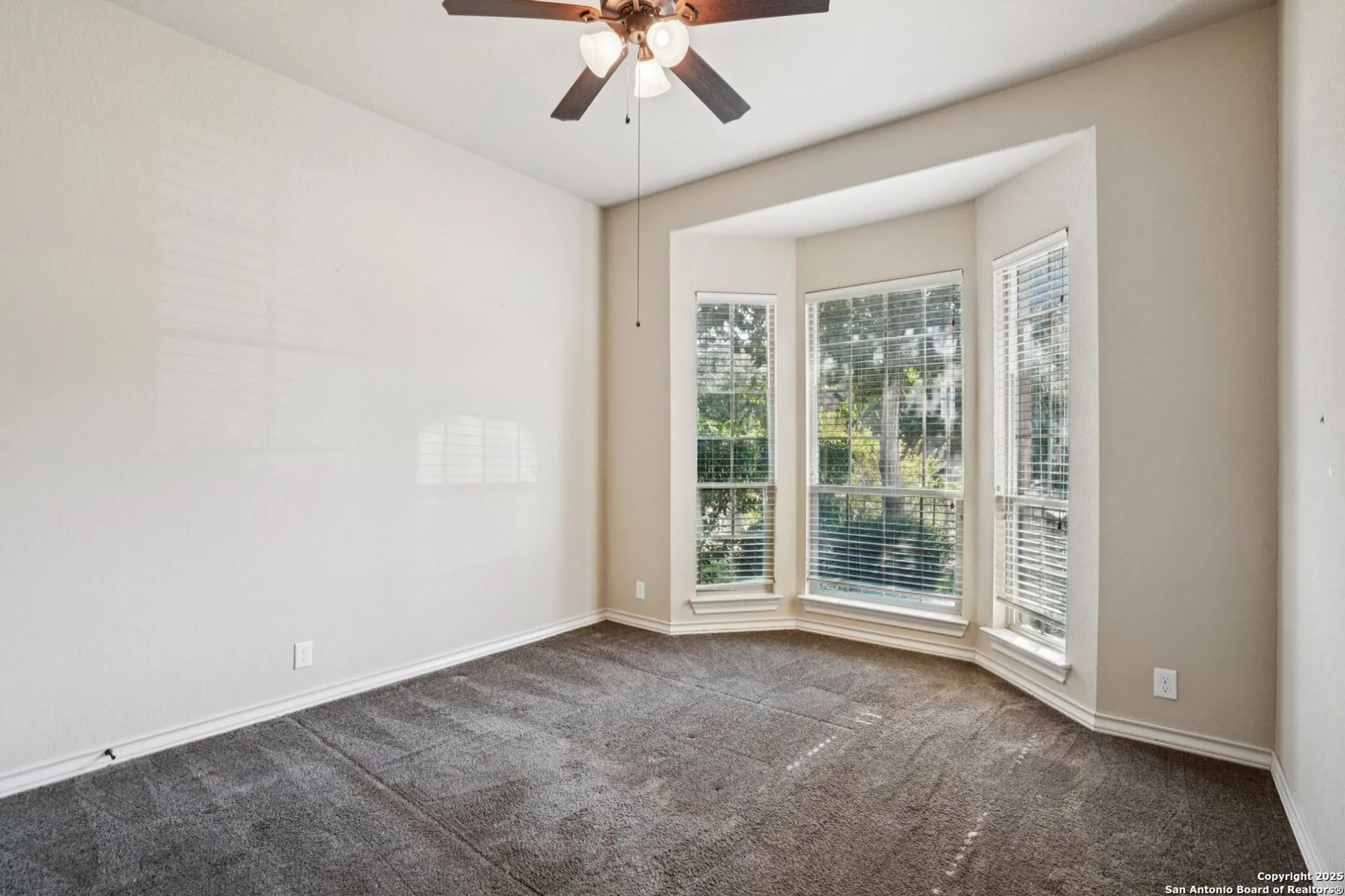 Property Slideshow image 23 of 50 | 28363 willis rnch, San Antonio, TX, 78260