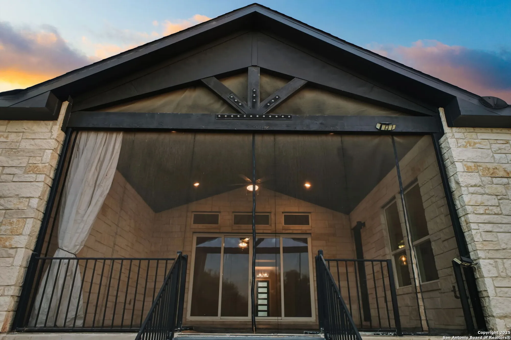 Property Slideshow image 20 of 44 | 641 vale ct, New Braunfels, TX, 78132