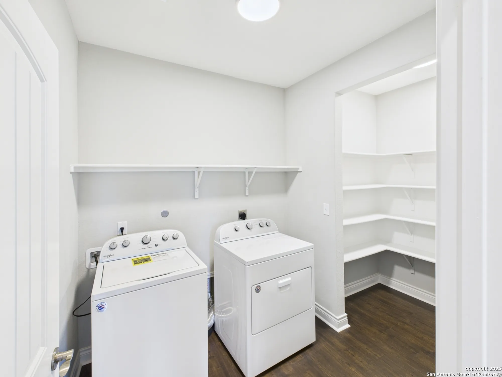 Property Slideshow image 23 of 28 | 3733 tulip dm, San Antonio, TX, 78253