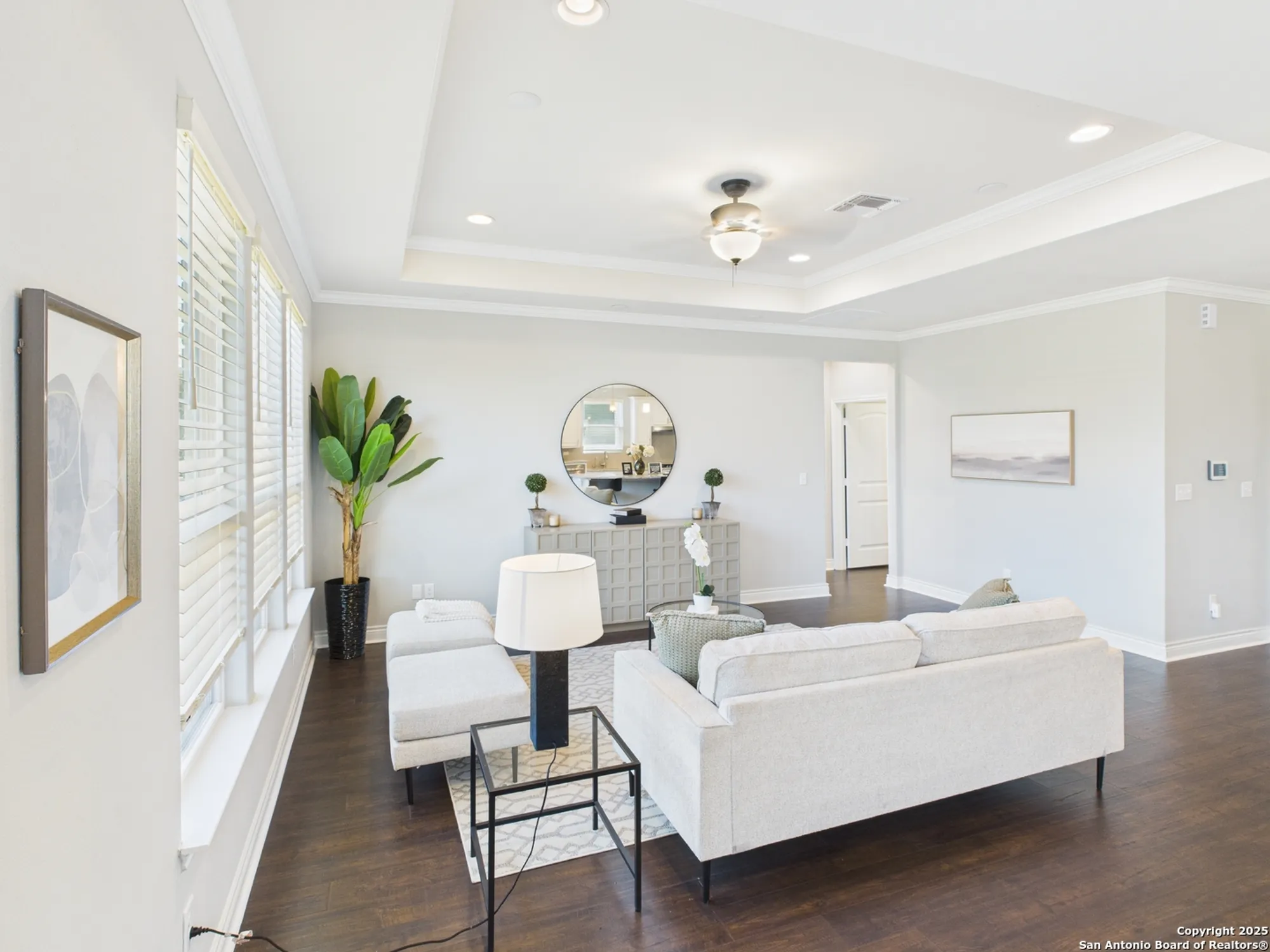 Property Slideshow image 6 of 28 | 3733 tulip dm, San Antonio, TX, 78253