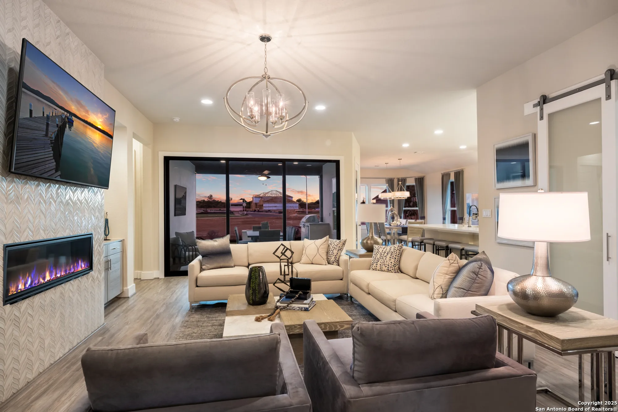 Property Slideshow image 2 of 21 | 379 borchers blvd, New Braunfels, TX, 78132