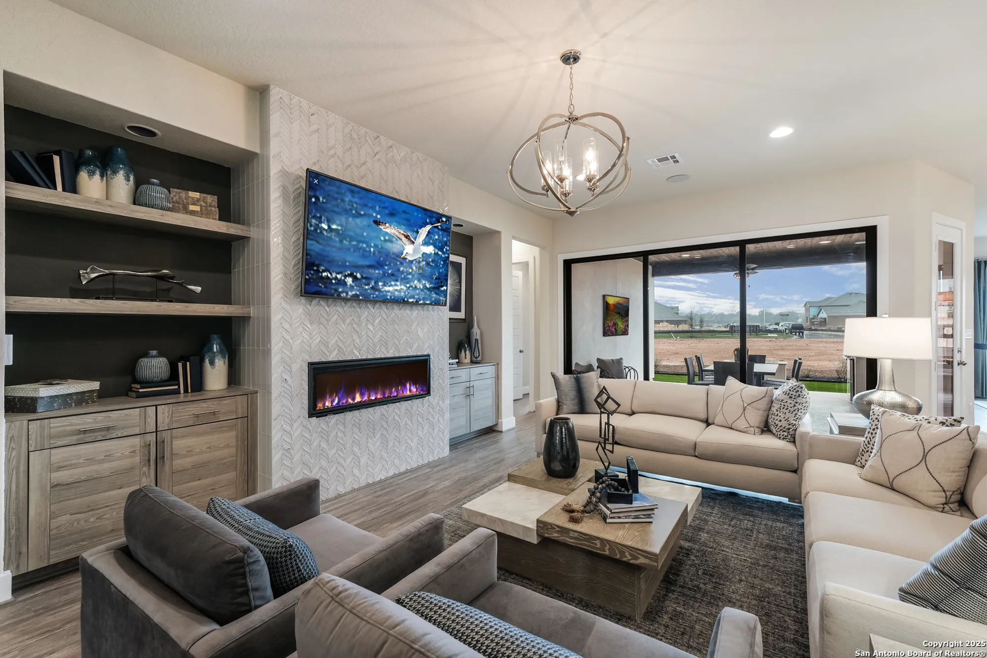 Property Slideshow image 3 of 21 | 379 borchers blvd, New Braunfels, TX, 78132