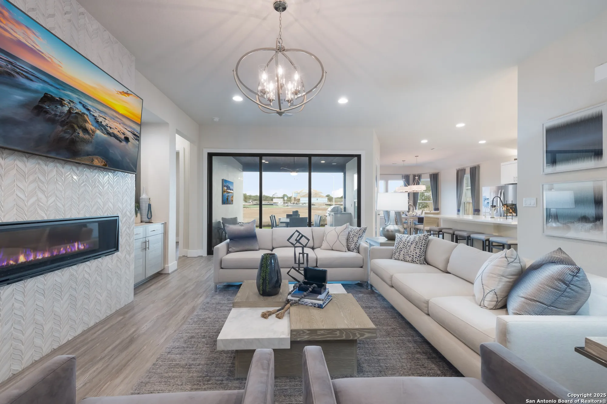 Property Slideshow image 4 of 21 | 379 borchers blvd, New Braunfels, TX, 78132