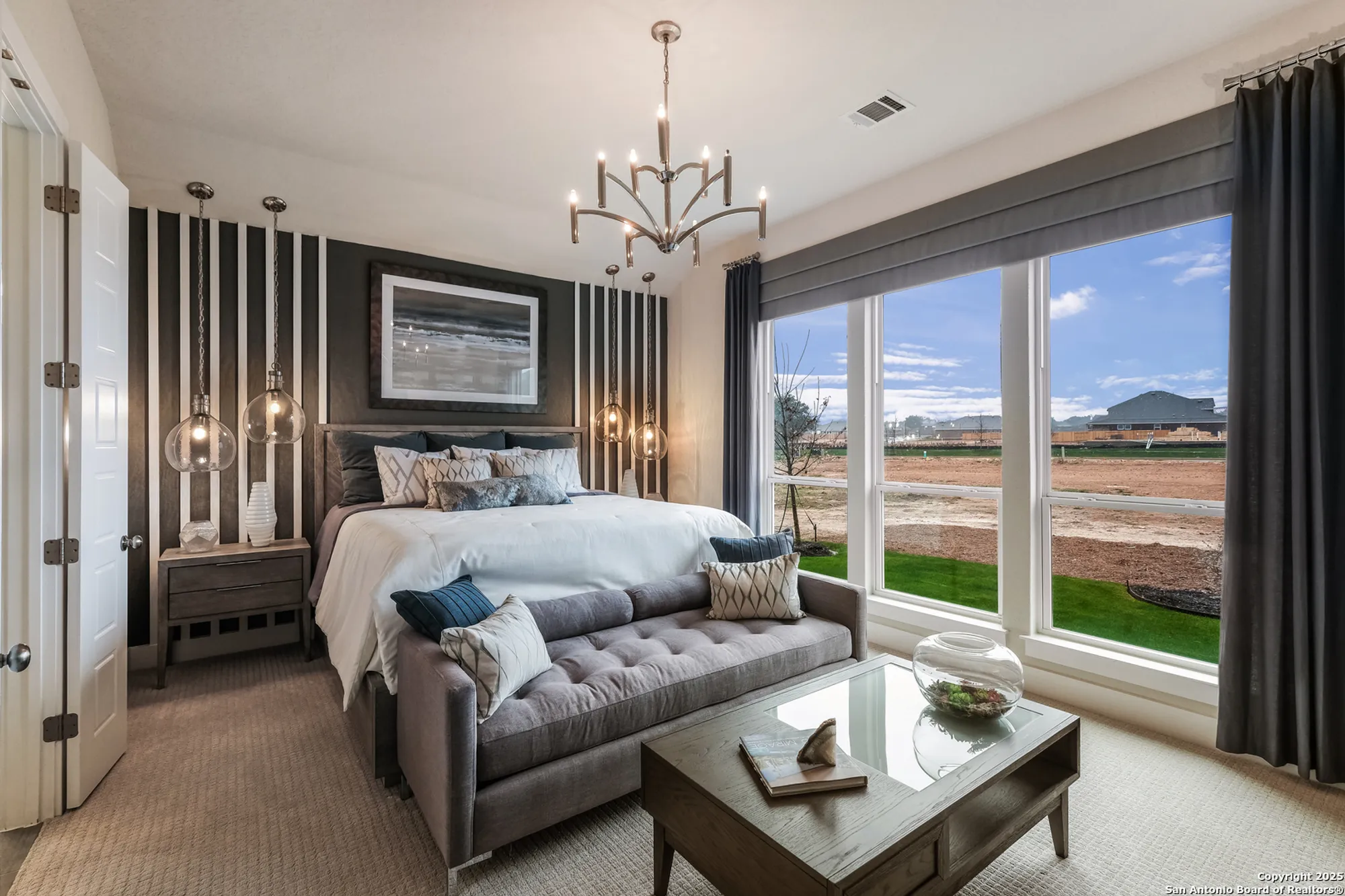 Property Slideshow image 14 of 21 | 379 borchers blvd, New Braunfels, TX, 78132