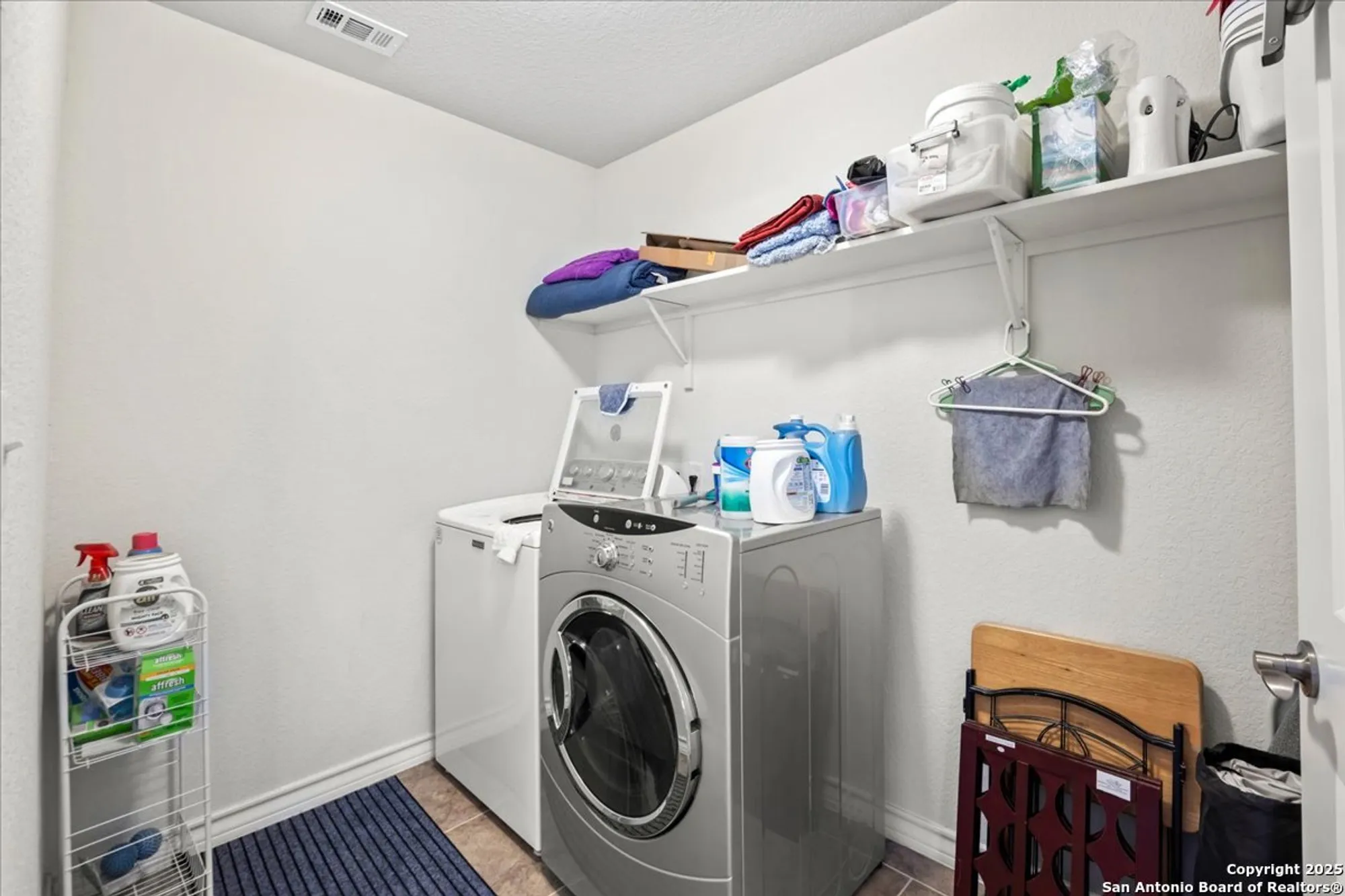 Property Slideshow image 26 of 39 | 3505 grant rpds, San Antonio, TX, 78253