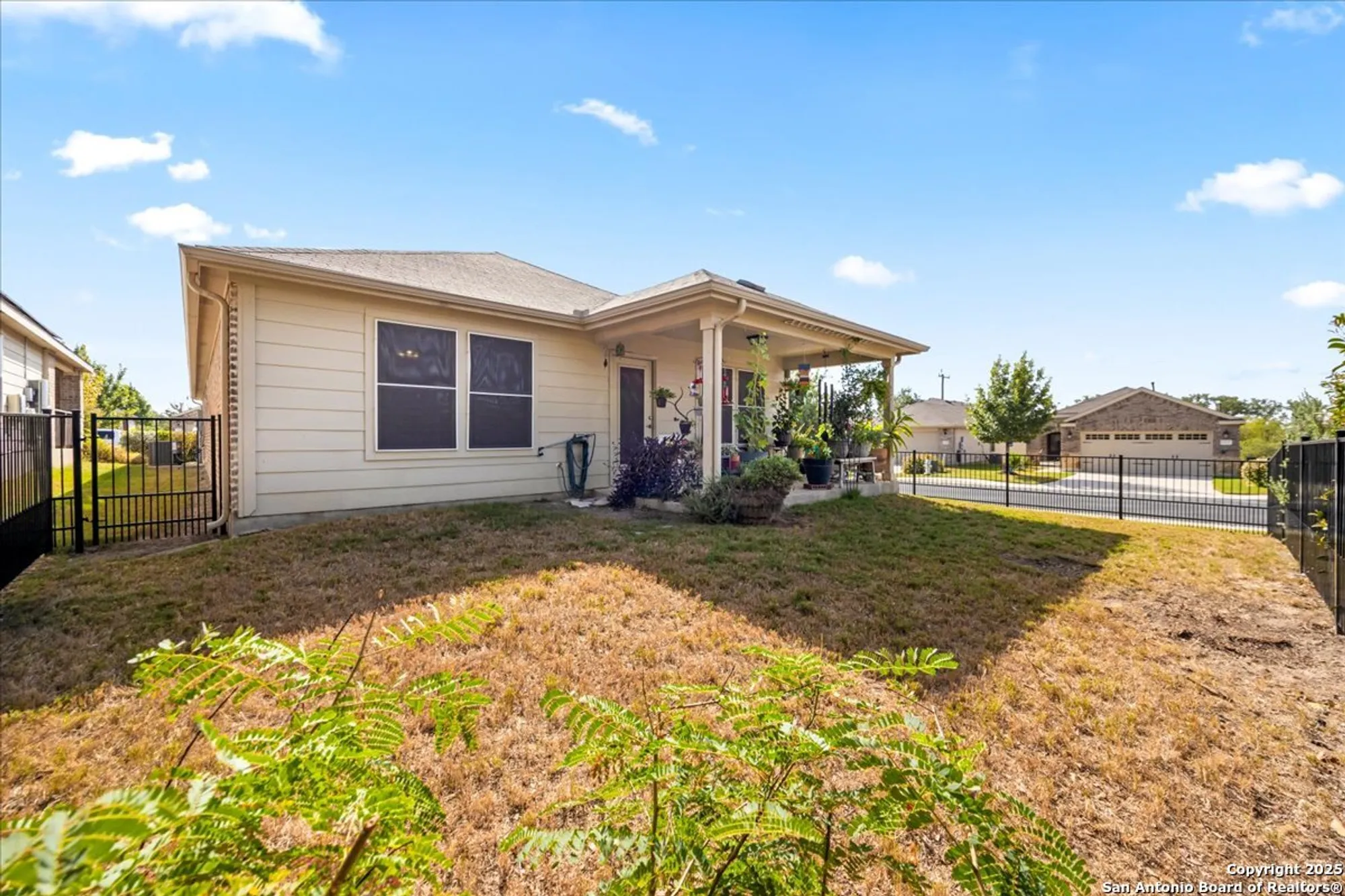 Property Slideshow image 28 of 39 | 3505 grant rpds, San Antonio, TX, 78253