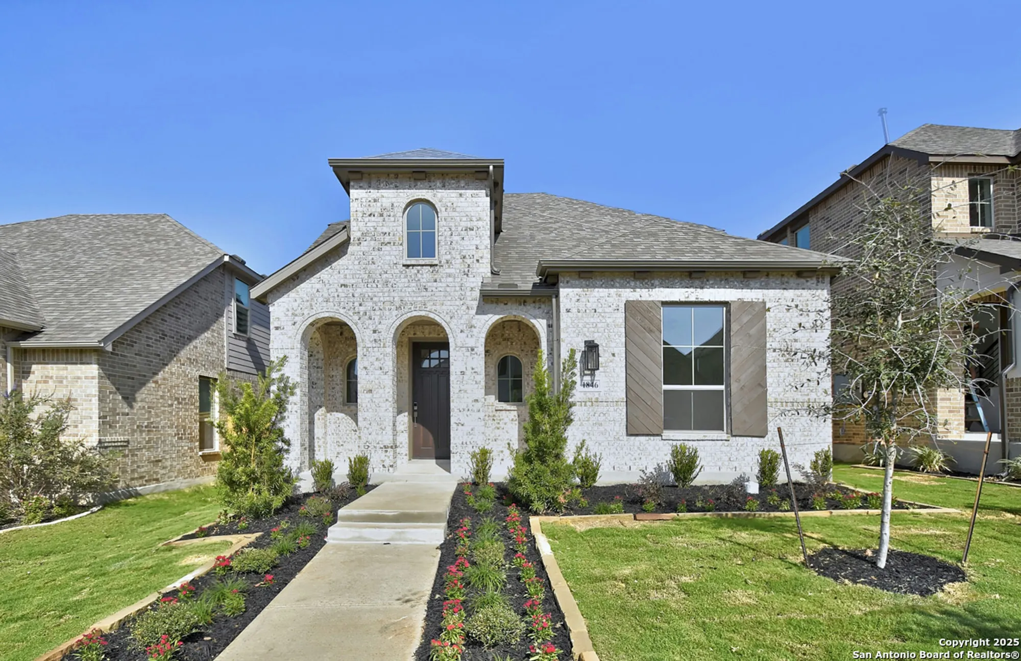 Property Slideshow image 1 of 25 | 1846 nettletree rd, New Braunfels, TX, 78132