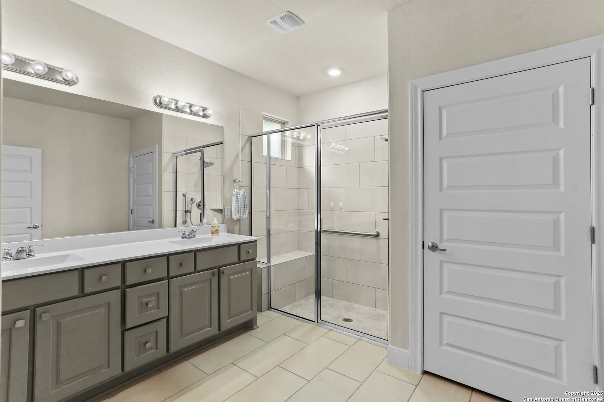 Property Slideshow image 21 of 59 | 13910 cool dawn, San Antonio, TX, 78254