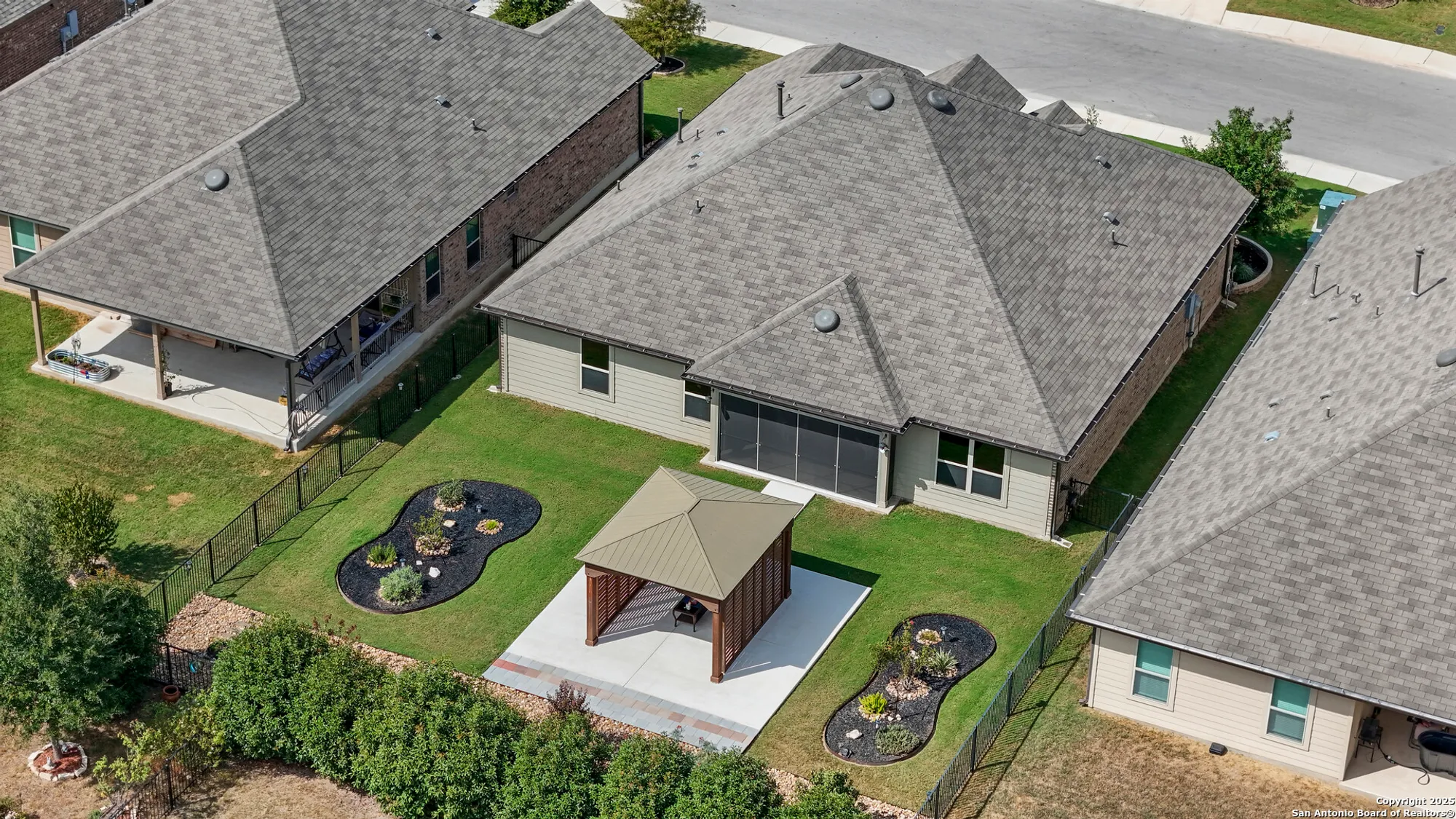 Property Slideshow image 38 of 59 | 13910 cool dawn, San Antonio, TX, 78254