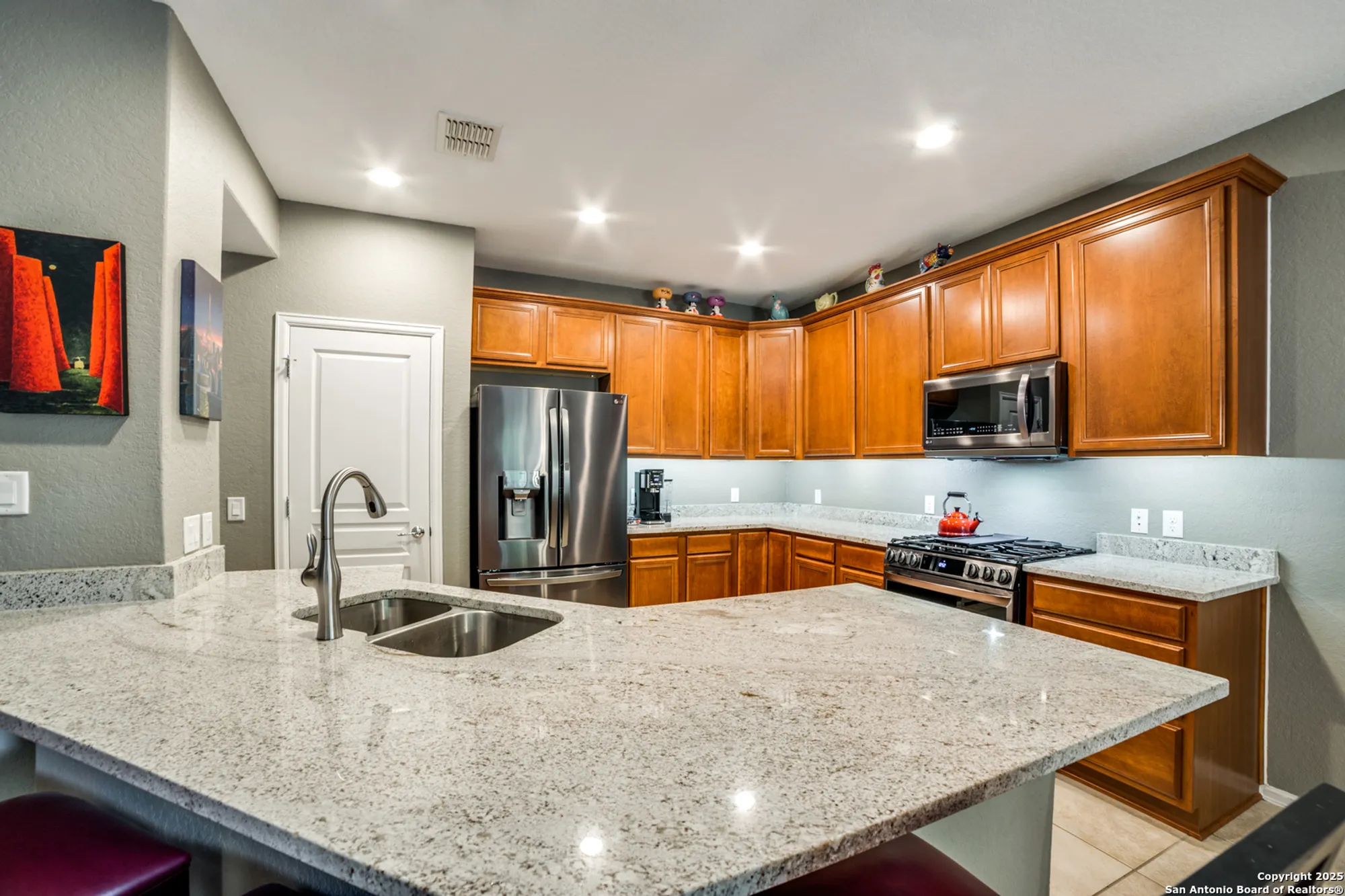 Property Slideshow image 10 of 25 | 12434 modena bay, San Antonio, TX, 78253