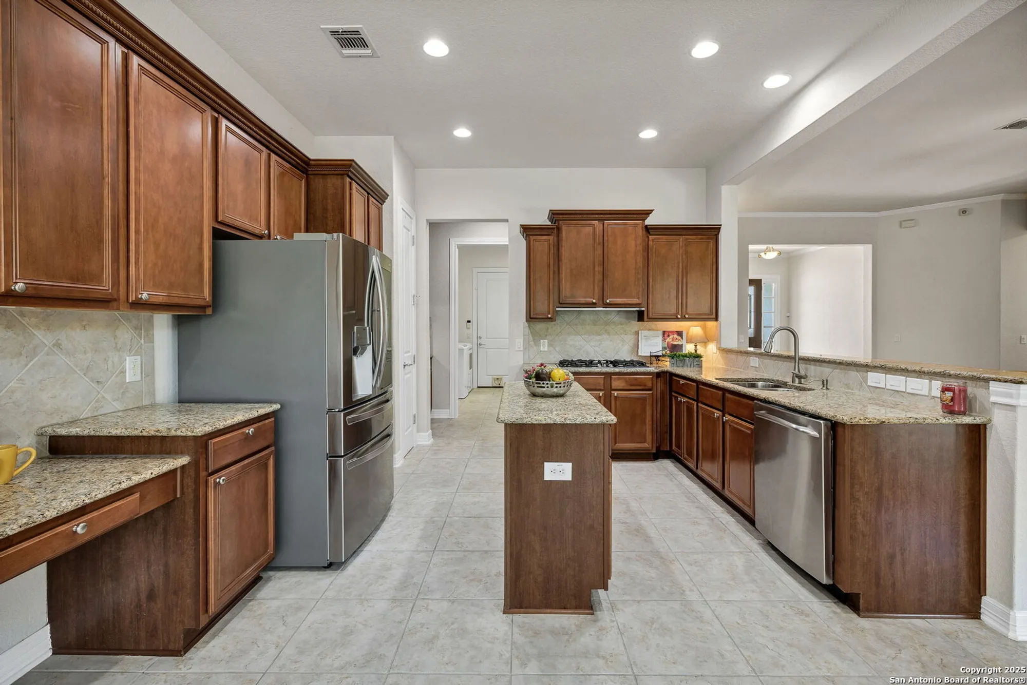 Property Slideshow image 16 of 74 | 12606 pine warbler, San Antonio, TX, 78253