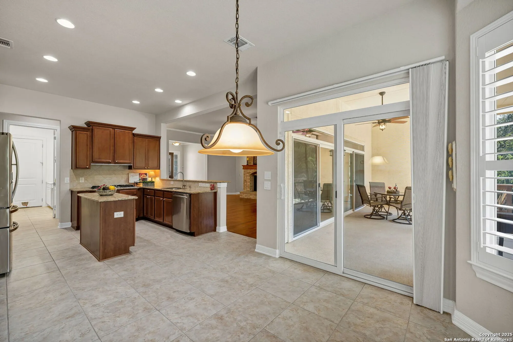 Property Slideshow image 22 of 74 | 12606 pine warbler, San Antonio, TX, 78253