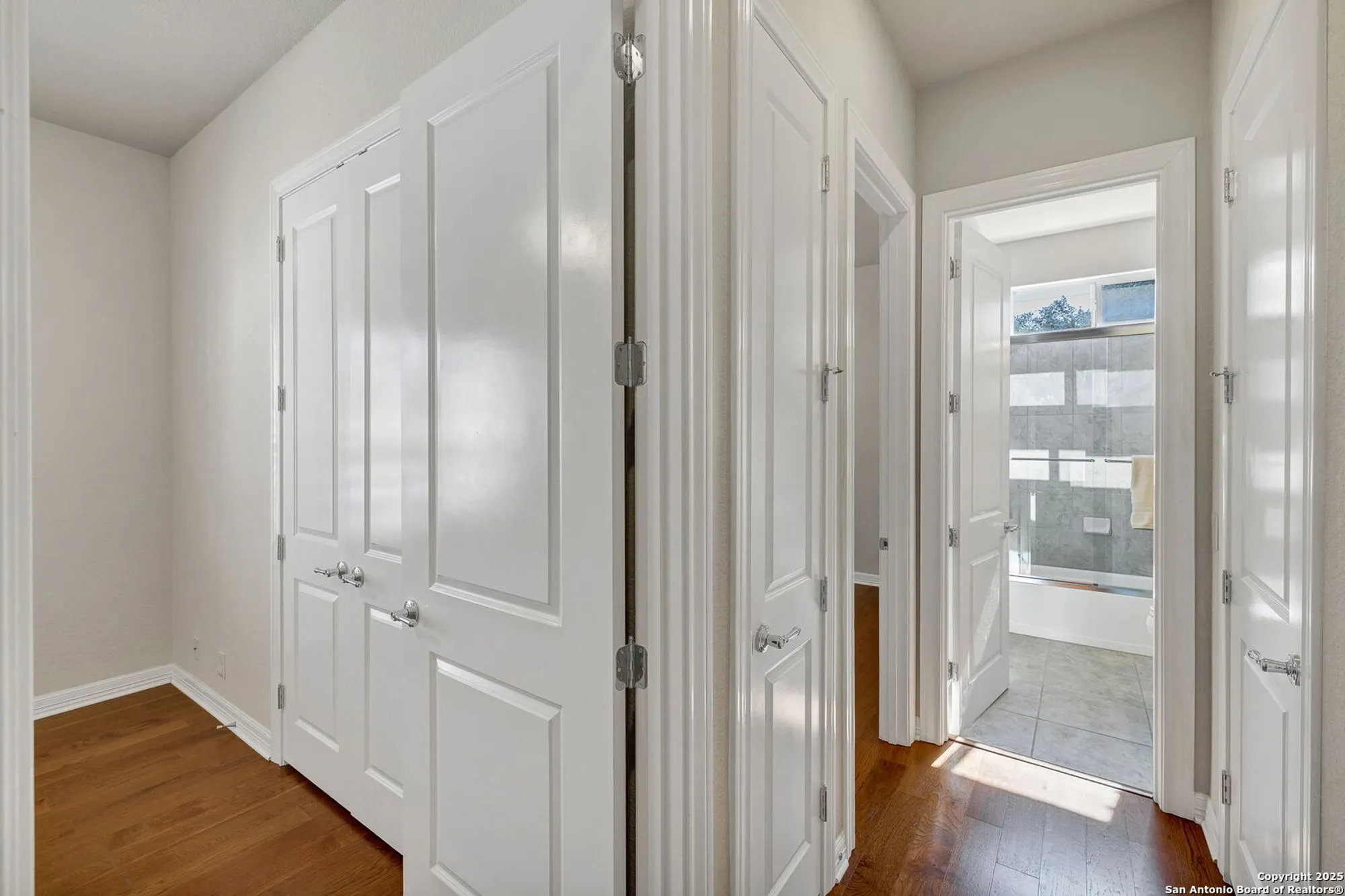 Property Slideshow image 38 of 74 | 12606 pine warbler, San Antonio, TX, 78253