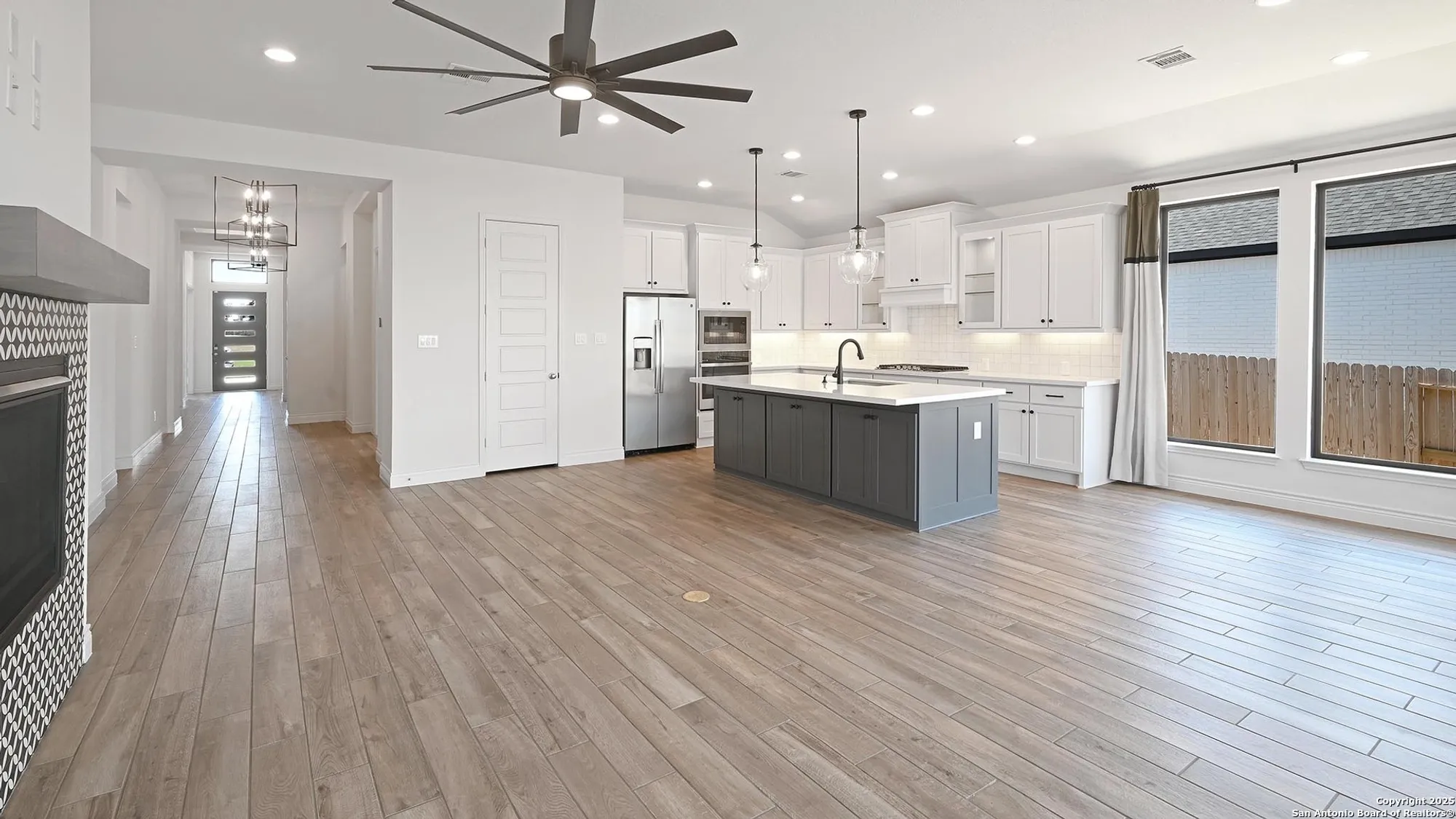 Property Slideshow image 18 of 46 | 1908 bighorn trl, New Braunfels, TX, 78132
