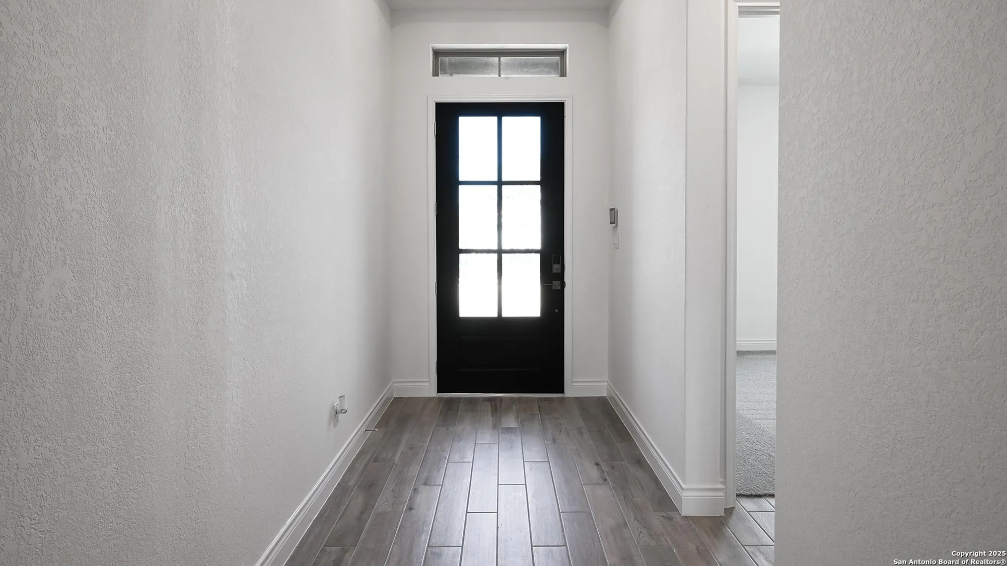 Property Slideshow image 20 of 41 | 1913 luna st, New Braunfels, TX, 78132