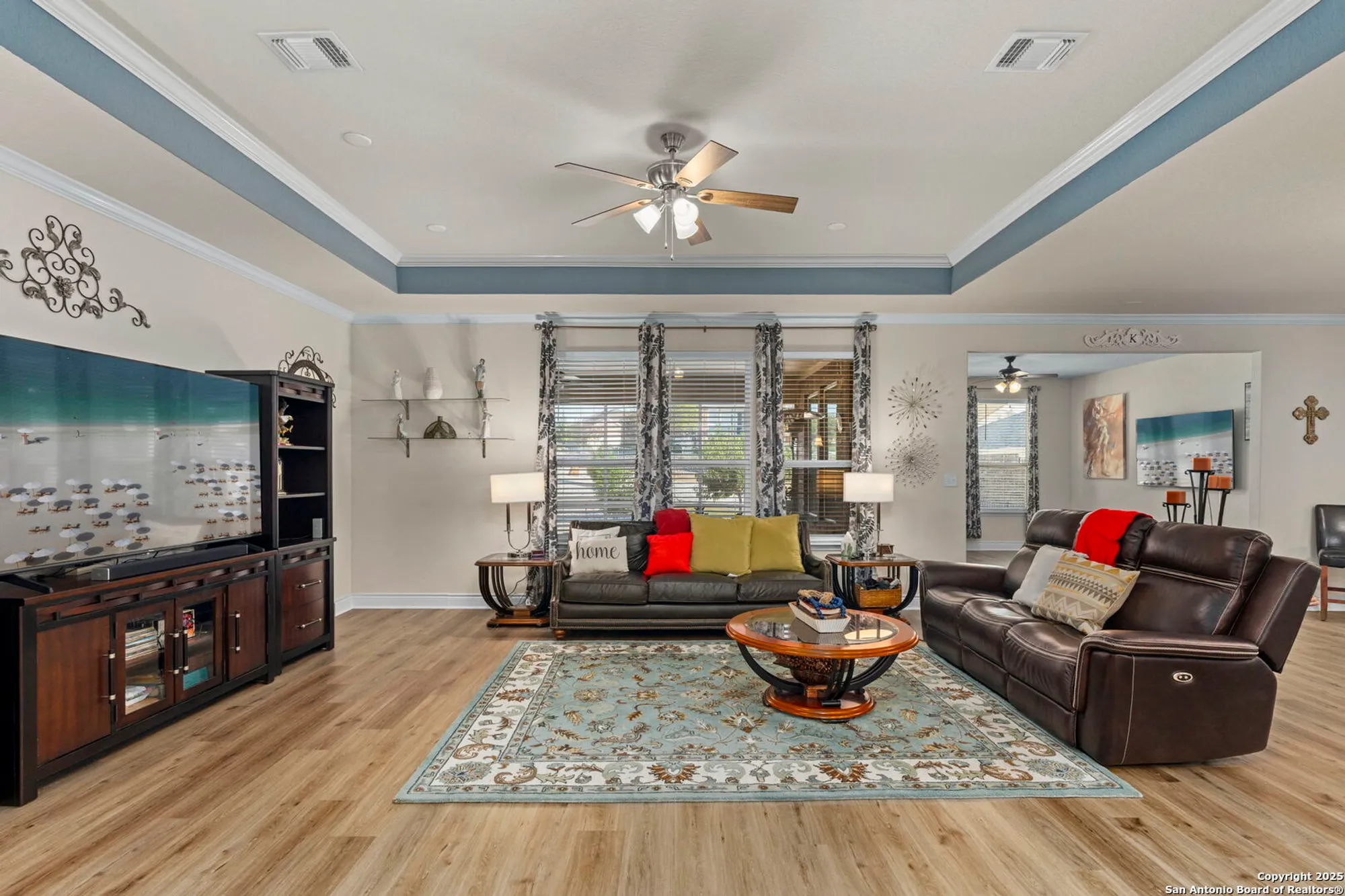 Property Slideshow image 9 of 41 | 12813 hollowing lk, San Antonio, TX, 78253