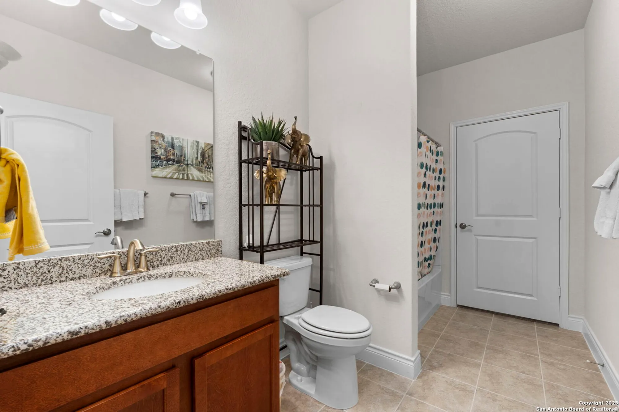 Property Slideshow image 27 of 41 | 12813 hollowing lk, San Antonio, TX, 78253