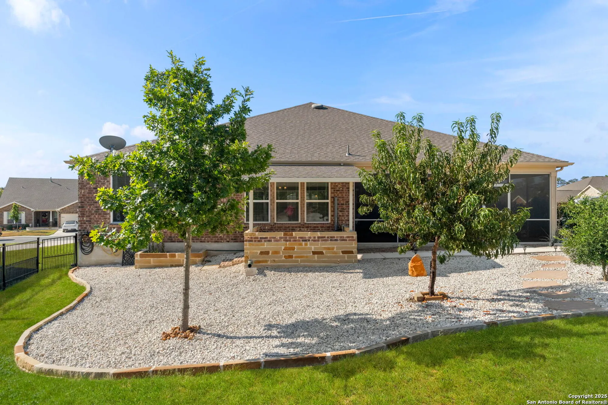 Property Slideshow image 34 of 41 | 12813 hollowing lk, San Antonio, TX, 78253