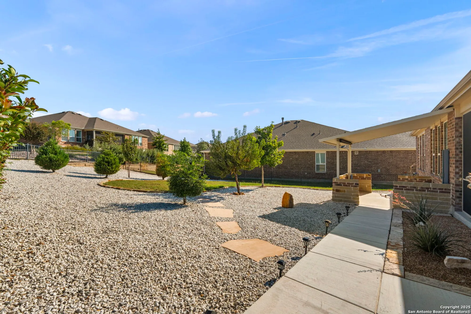 Property Slideshow image 35 of 41 | 12813 hollowing lk, San Antonio, TX, 78253