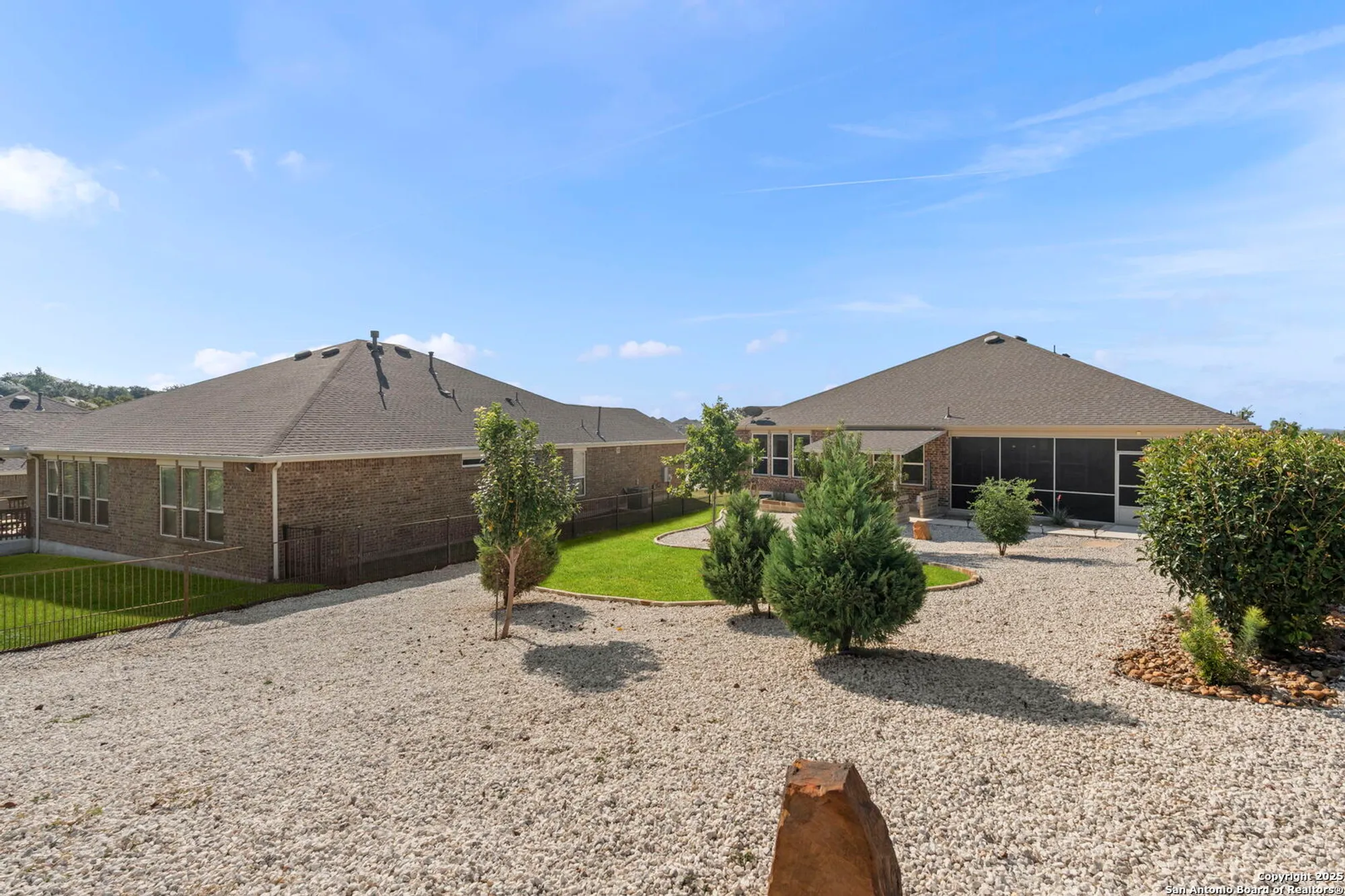 Property Slideshow image 37 of 41 | 12813 hollowing lk, San Antonio, TX, 78253