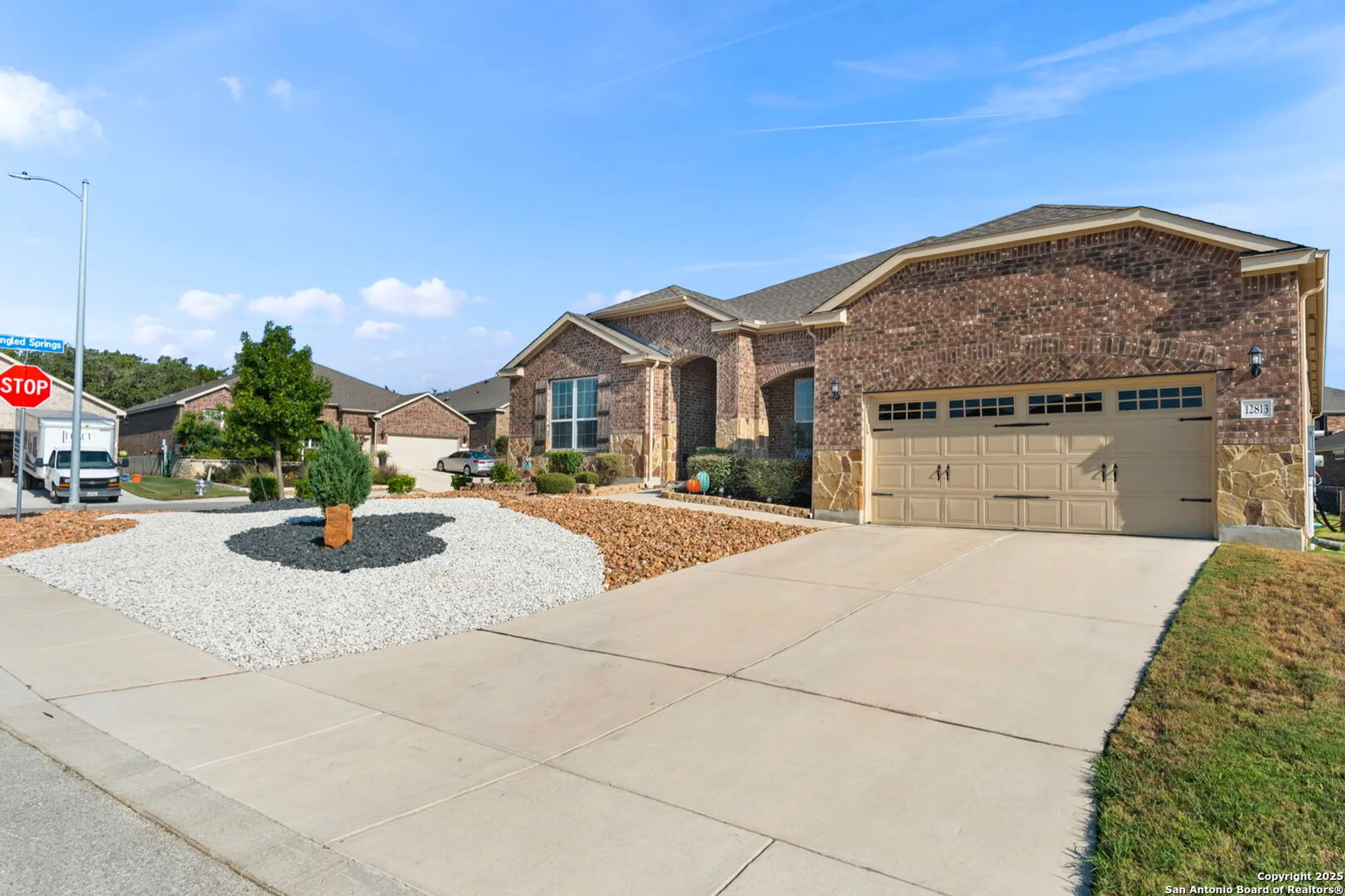 Property Slideshow image 39 of 41 | 12813 hollowing lk, San Antonio, TX, 78253