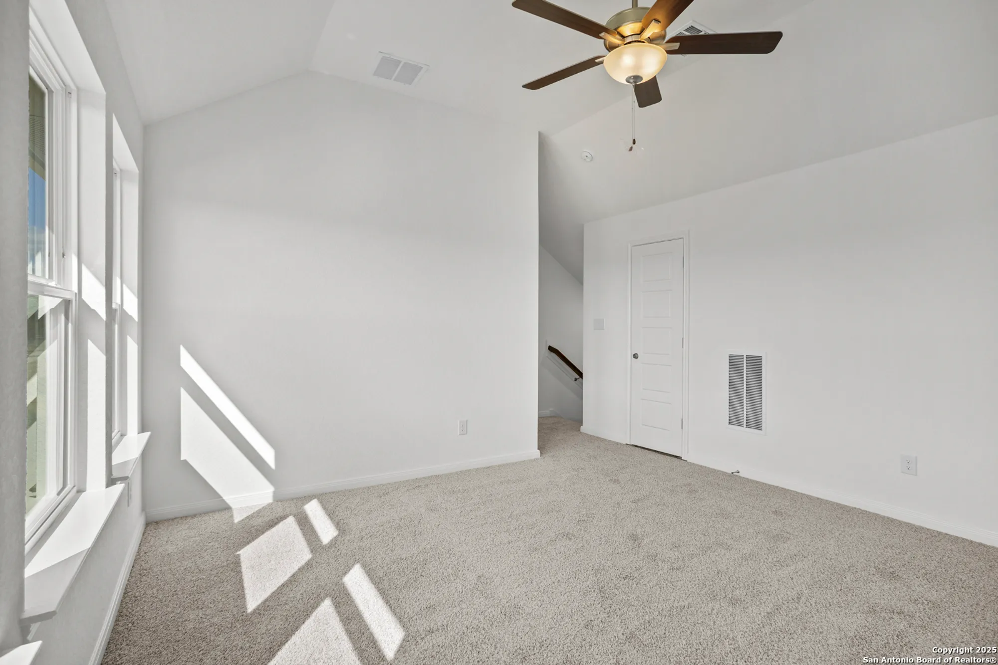 Property Slideshow image 24 of 33 | 1851 bighorn trl, New Braunfels, TX, 78132