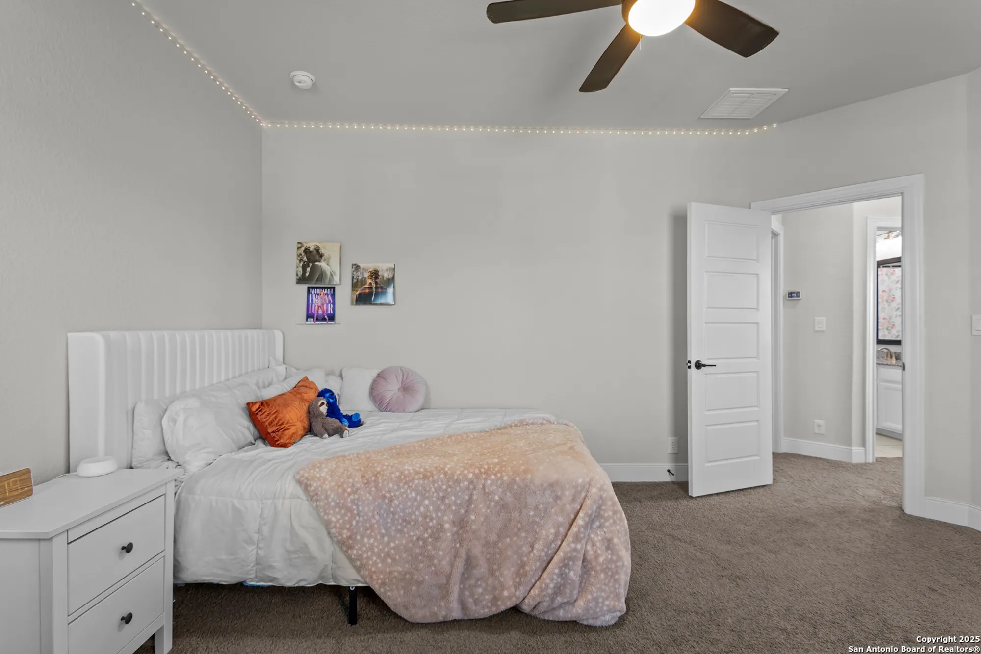 Property Slideshow image 37 of 50 | 22924 grande vis, San Antonio, TX, 78261