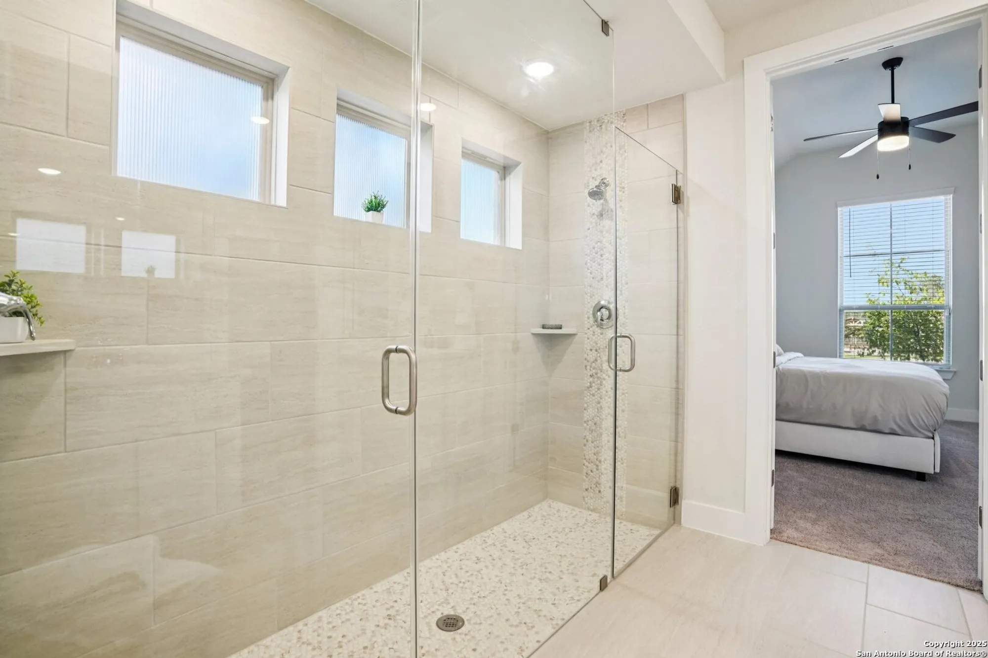 Property Slideshow image 26 of 51 | 1855 tornillo trl, New Braunfels, TX, 78132