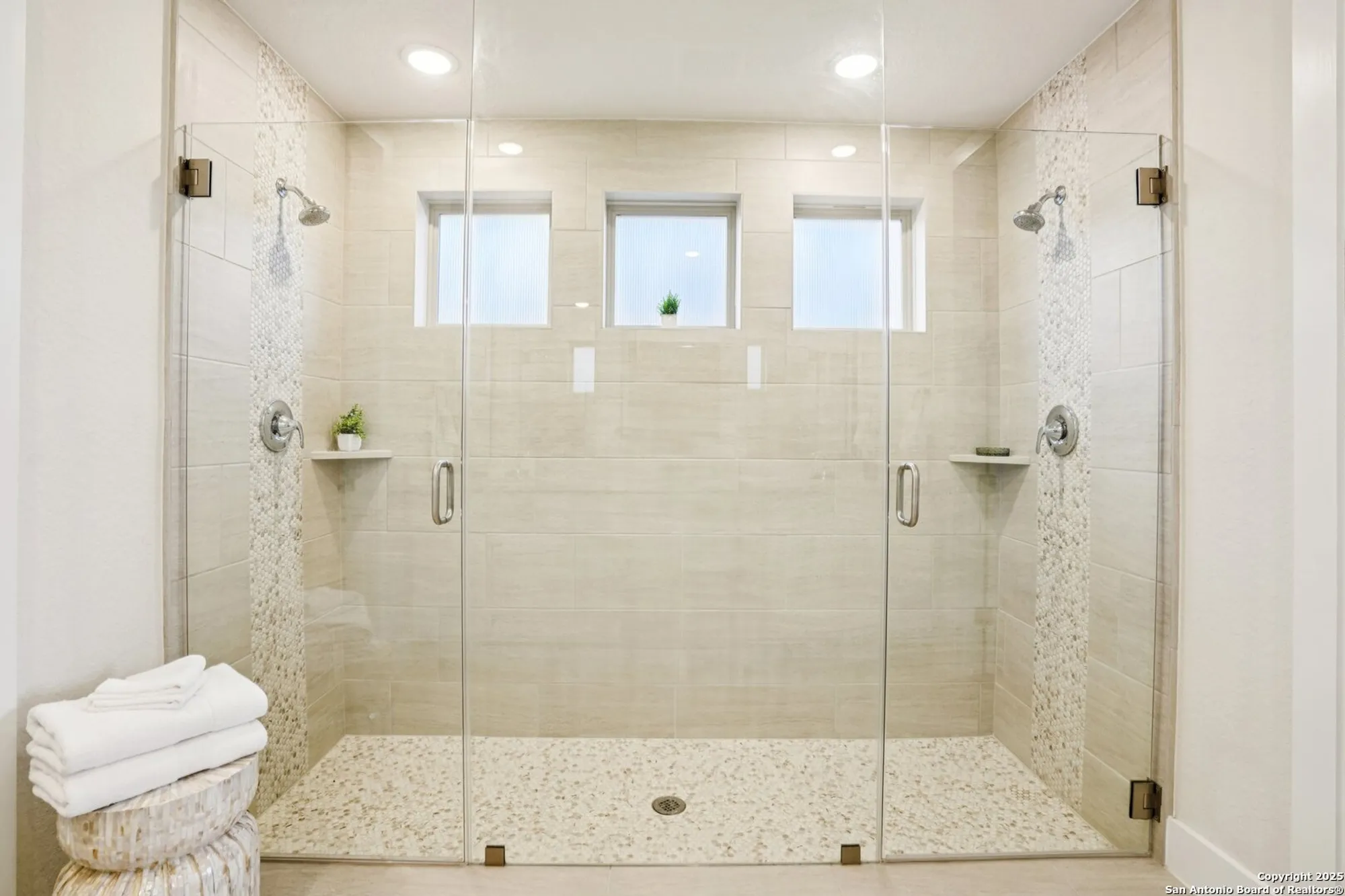 Property Slideshow image 27 of 51 | 1855 tornillo trl, New Braunfels, TX, 78132