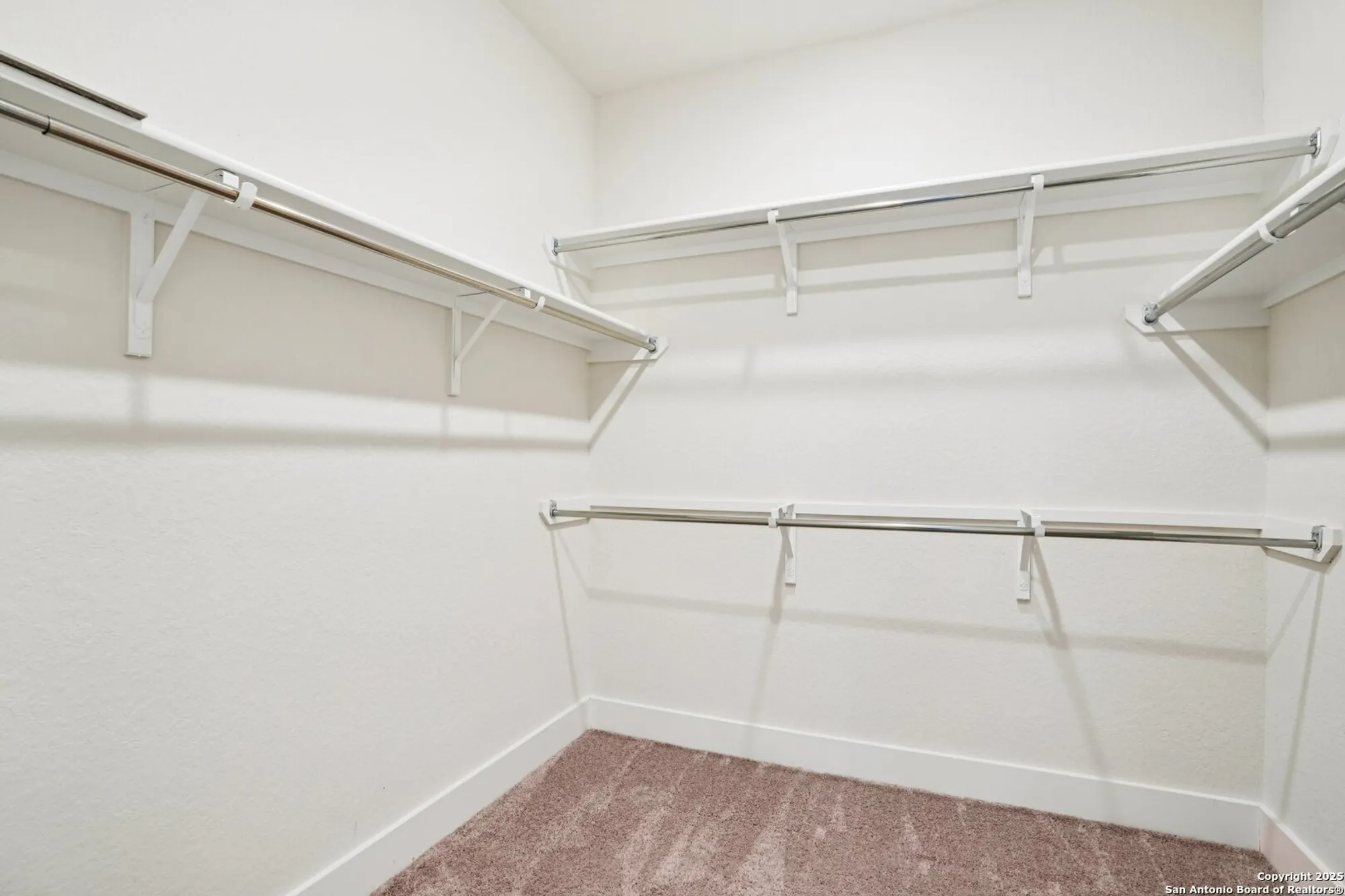Property Slideshow image 28 of 51 | 1855 tornillo trl, New Braunfels, TX, 78132