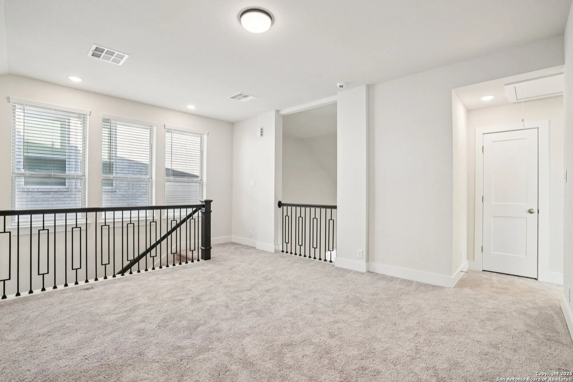 Property Slideshow image 34 of 51 | 1855 tornillo trl, New Braunfels, TX, 78132