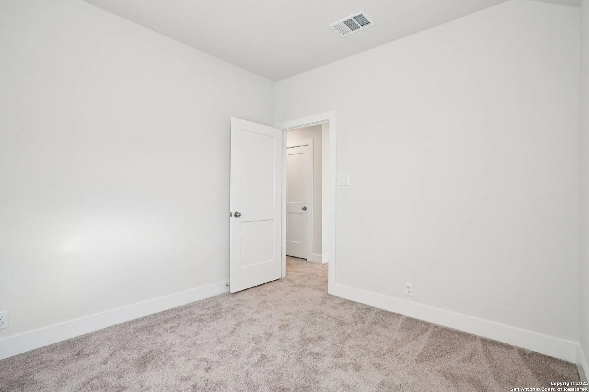 Property Slideshow image 37 of 51 | 1855 tornillo trl, New Braunfels, TX, 78132