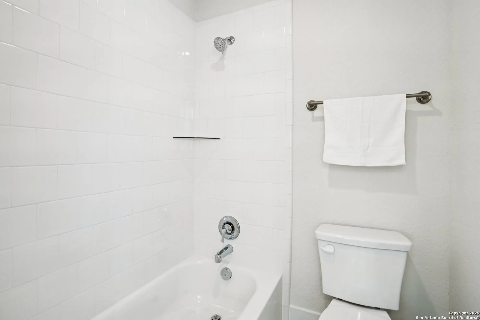Property Slideshow image 42 of 51 | 1855 tornillo trl, New Braunfels, TX, 78132
