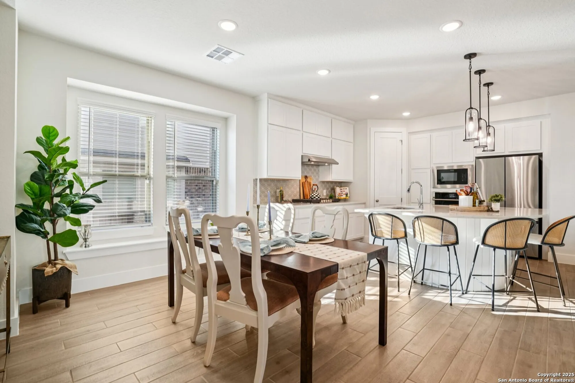 Property Slideshow image 13 of 51 | 1855 tornillo trl, New Braunfels, TX, 78132