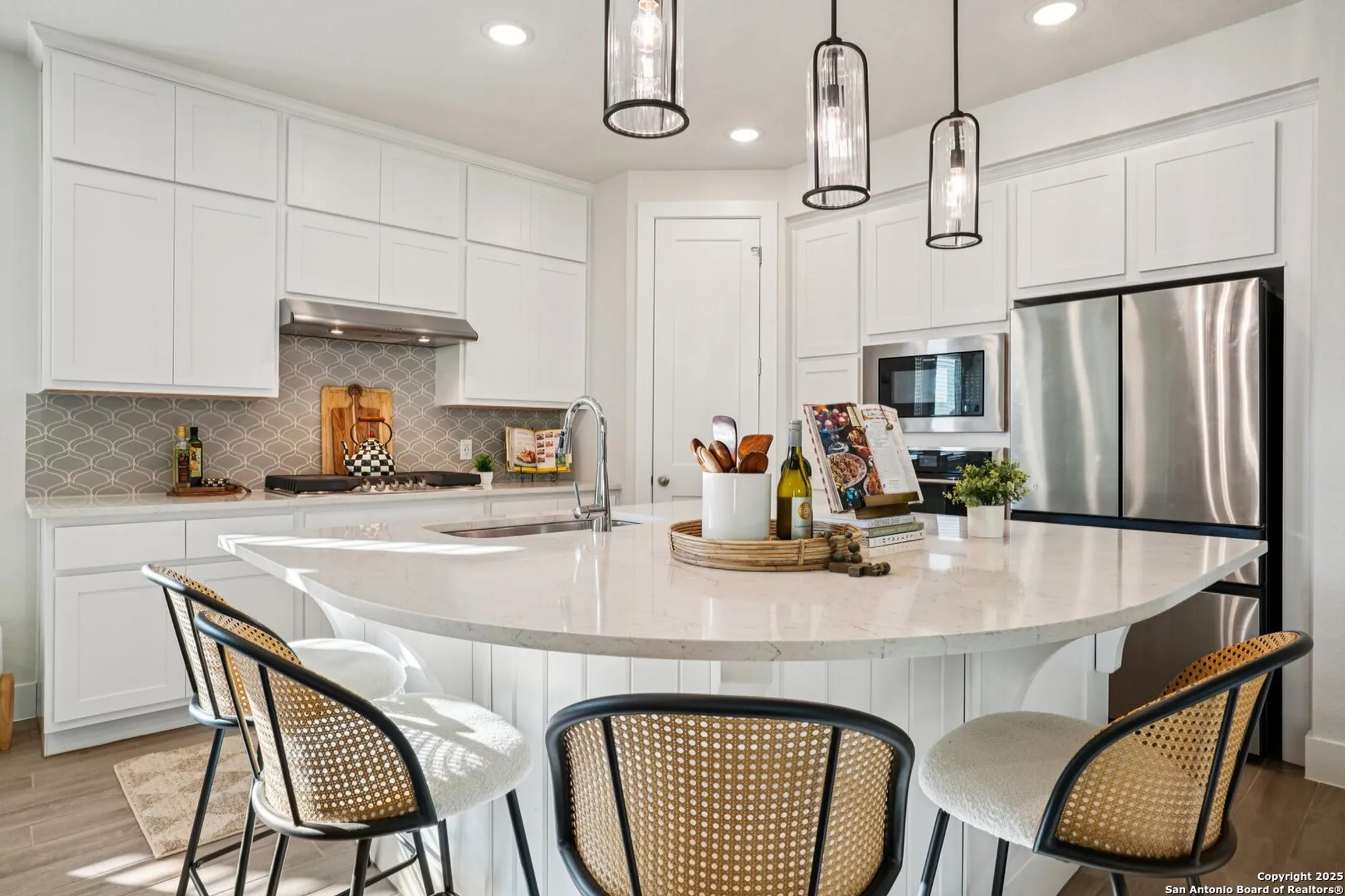 Property Slideshow image 15 of 51 | 1855 tornillo trl, New Braunfels, TX, 78132