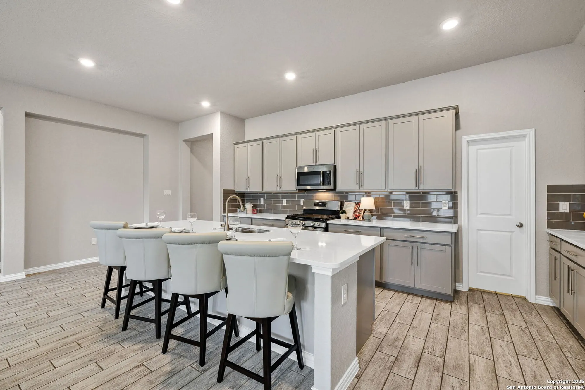 Property Slideshow image 13 of 52 | 12306 desert palm, San Antonio, TX, 78253