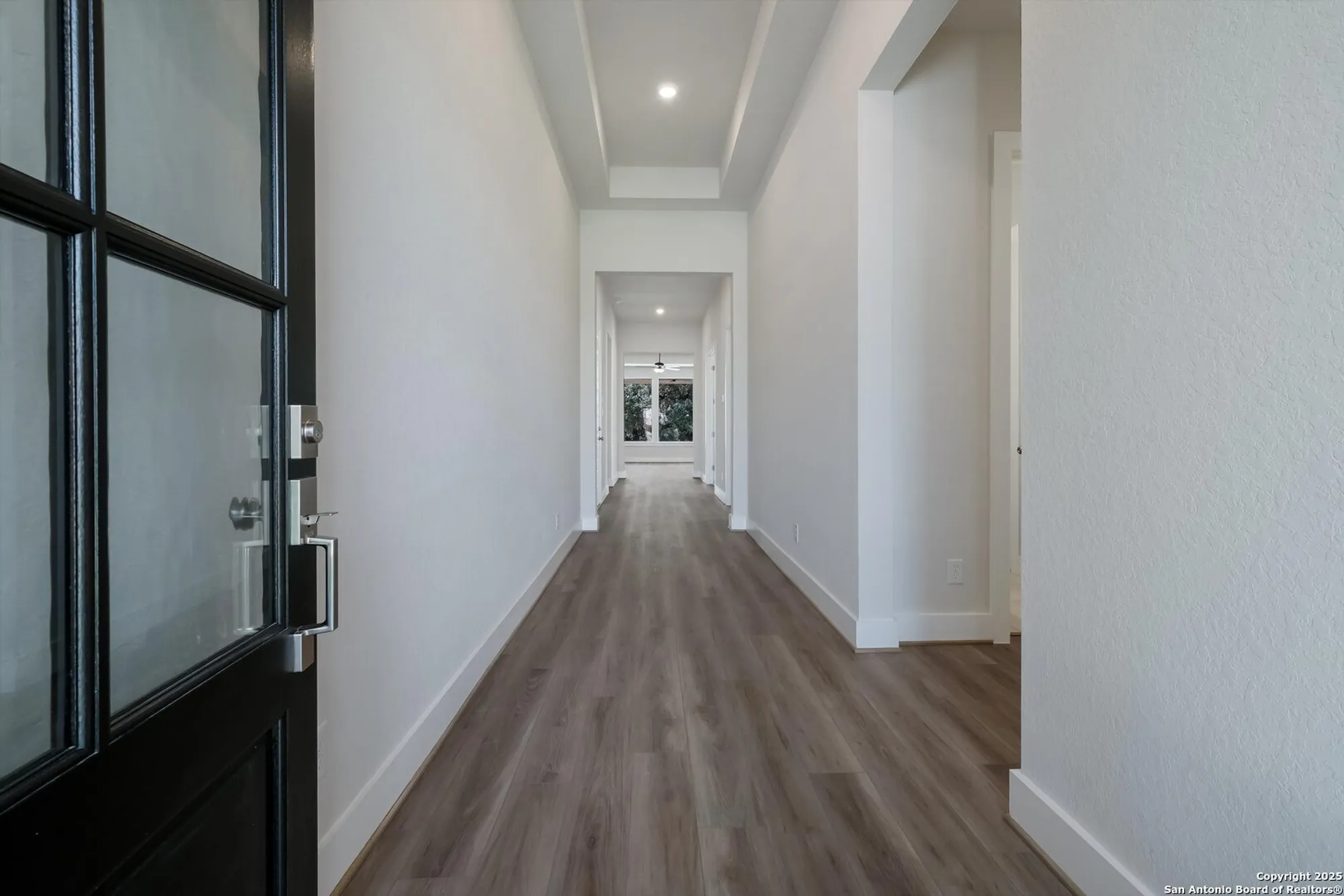 Property Slideshow image 4 of 36 | 585 vale ct, New Braunfels, TX, 78132