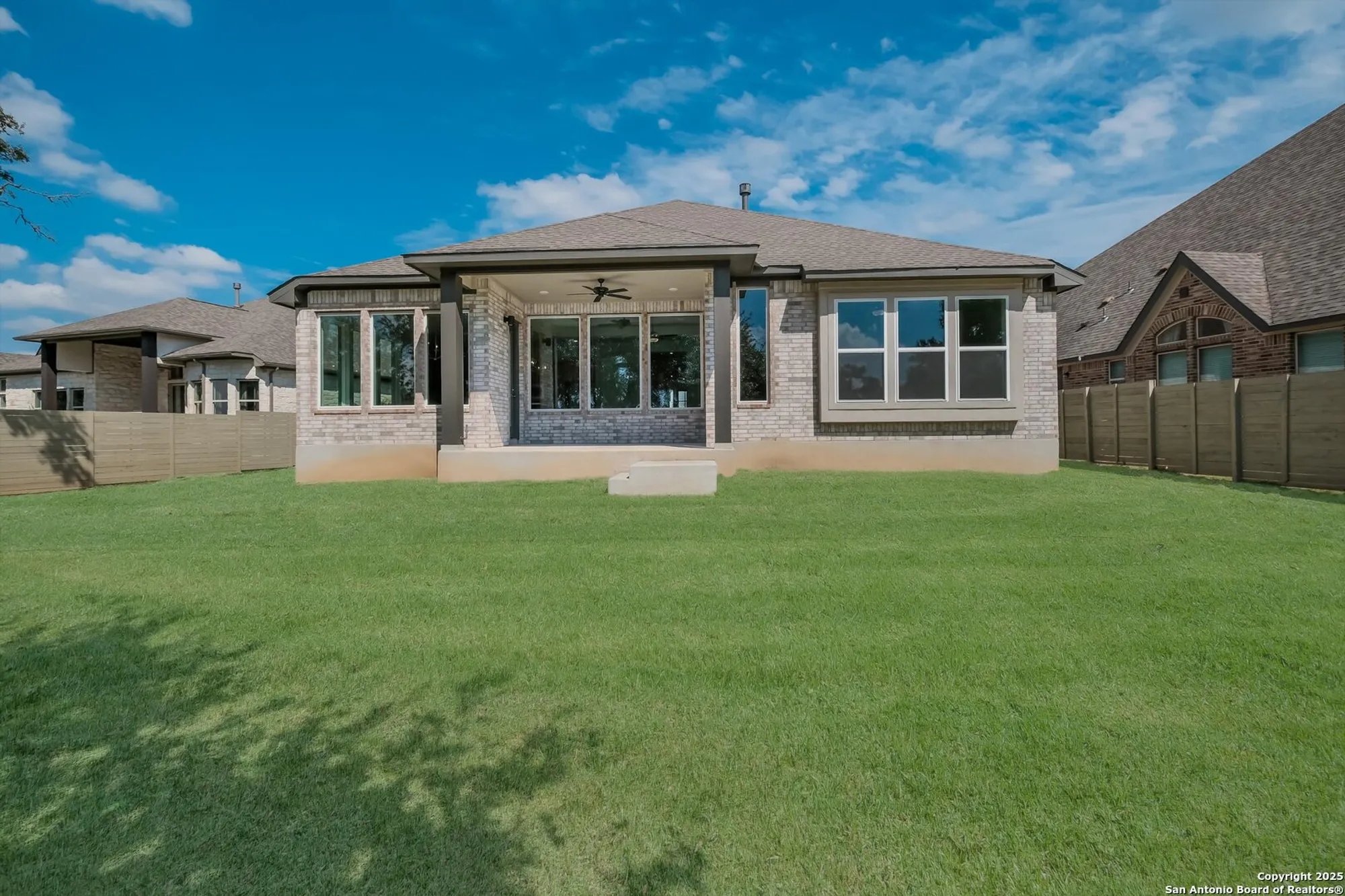 Property Slideshow image 27 of 36 | 585 vale ct, New Braunfels, TX, 78132