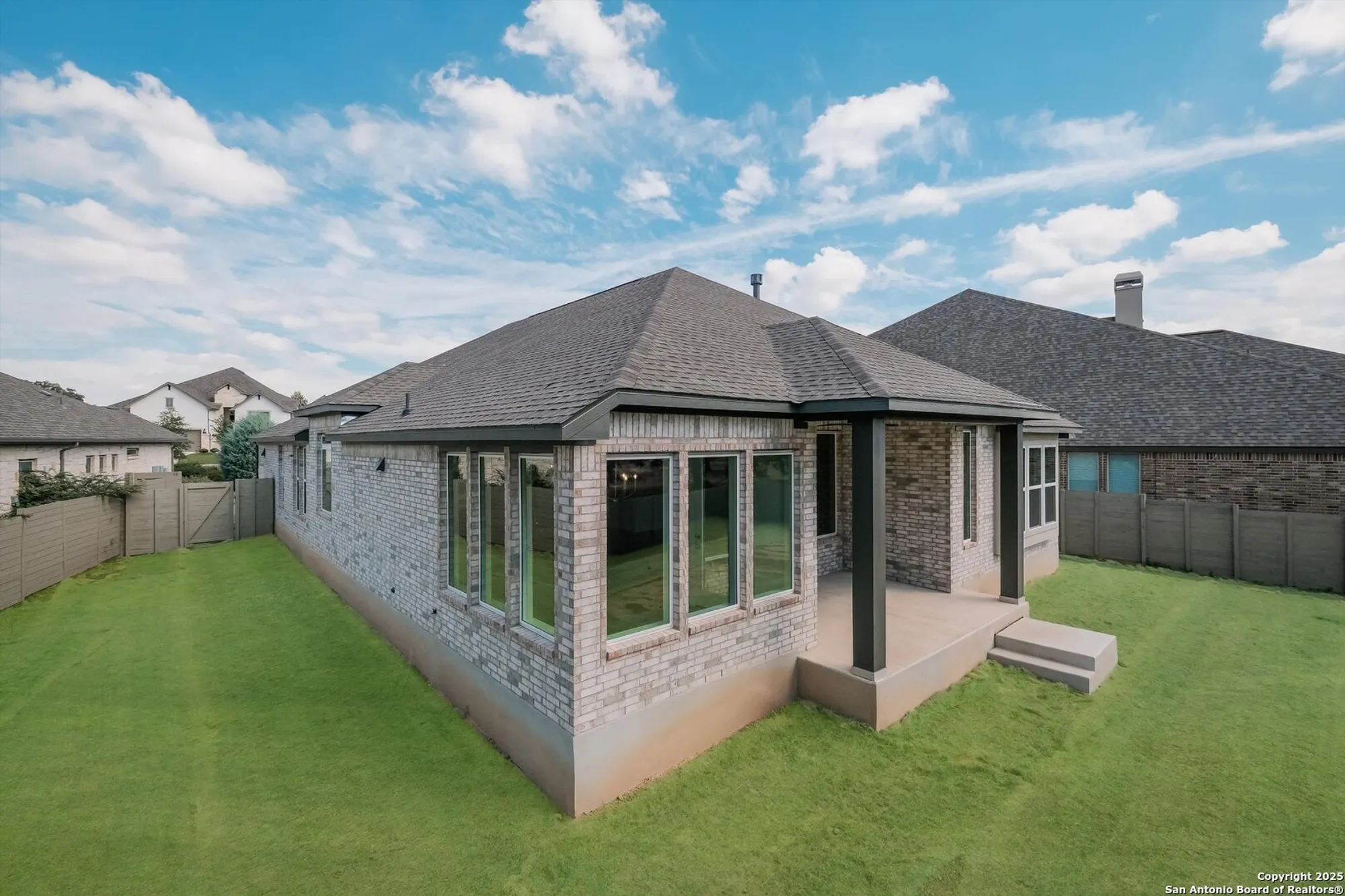 Property Slideshow image 28 of 36 | 585 vale ct, New Braunfels, TX, 78132