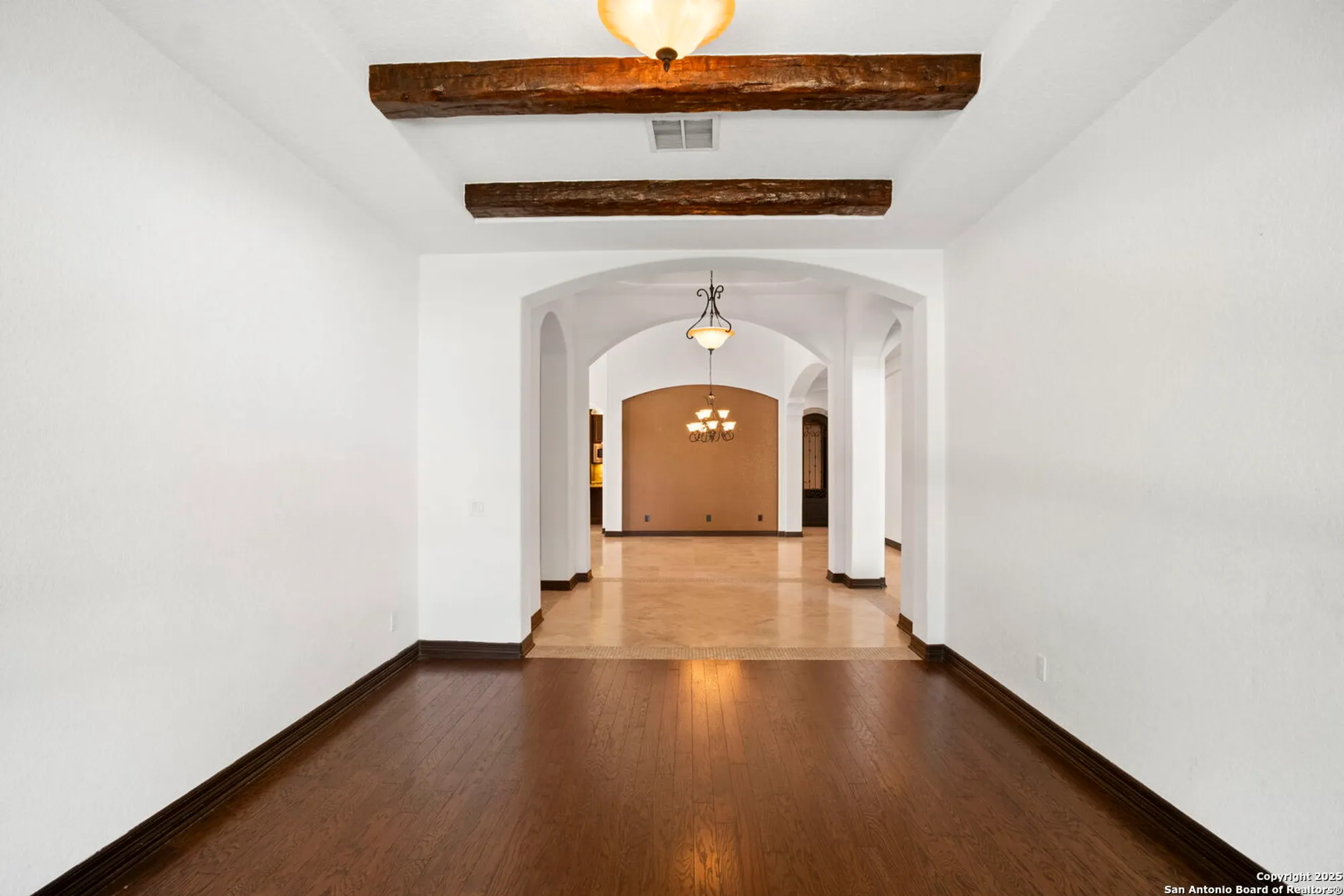 Property Slideshow image 10 of 74 | 22426 viajes, San Antonio, TX, 78261