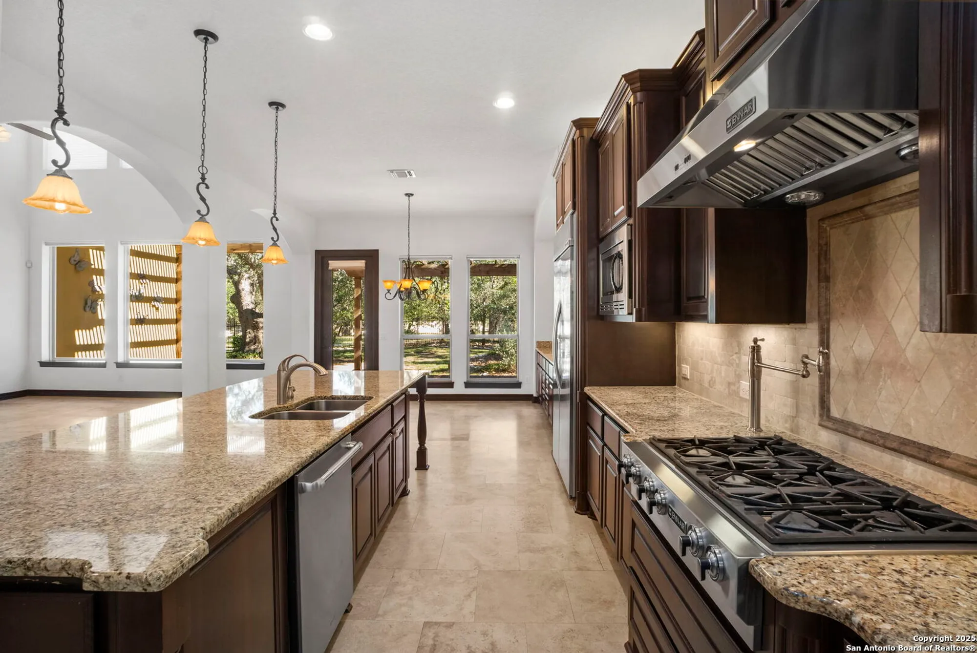 Property Slideshow image 21 of 74 | 22426 viajes, San Antonio, TX, 78261