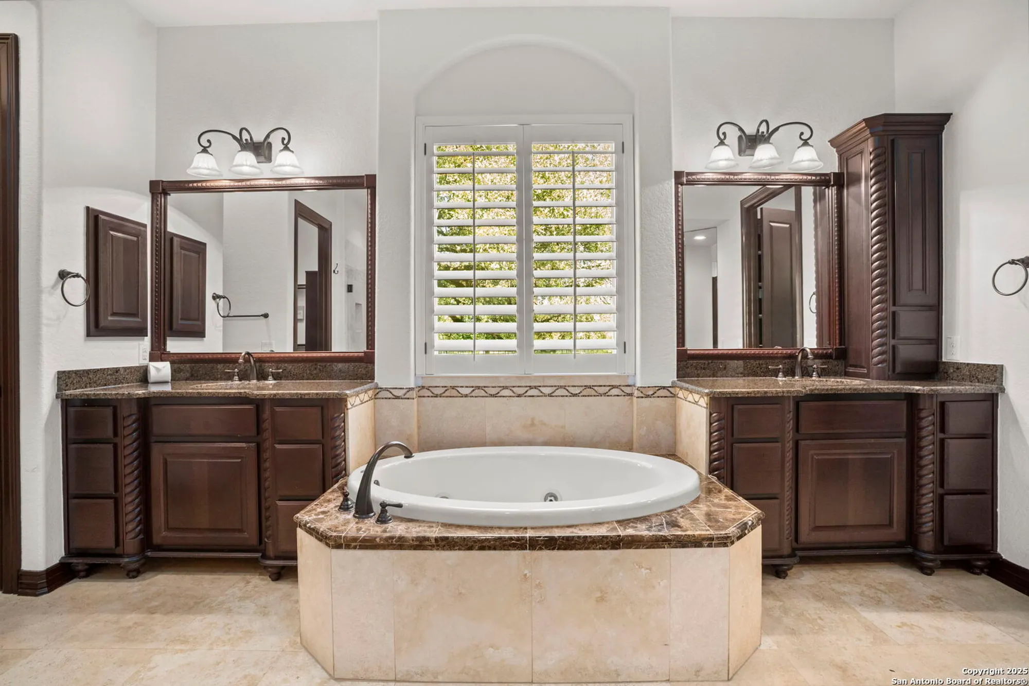Property Slideshow image 29 of 74 | 22426 viajes, San Antonio, TX, 78261